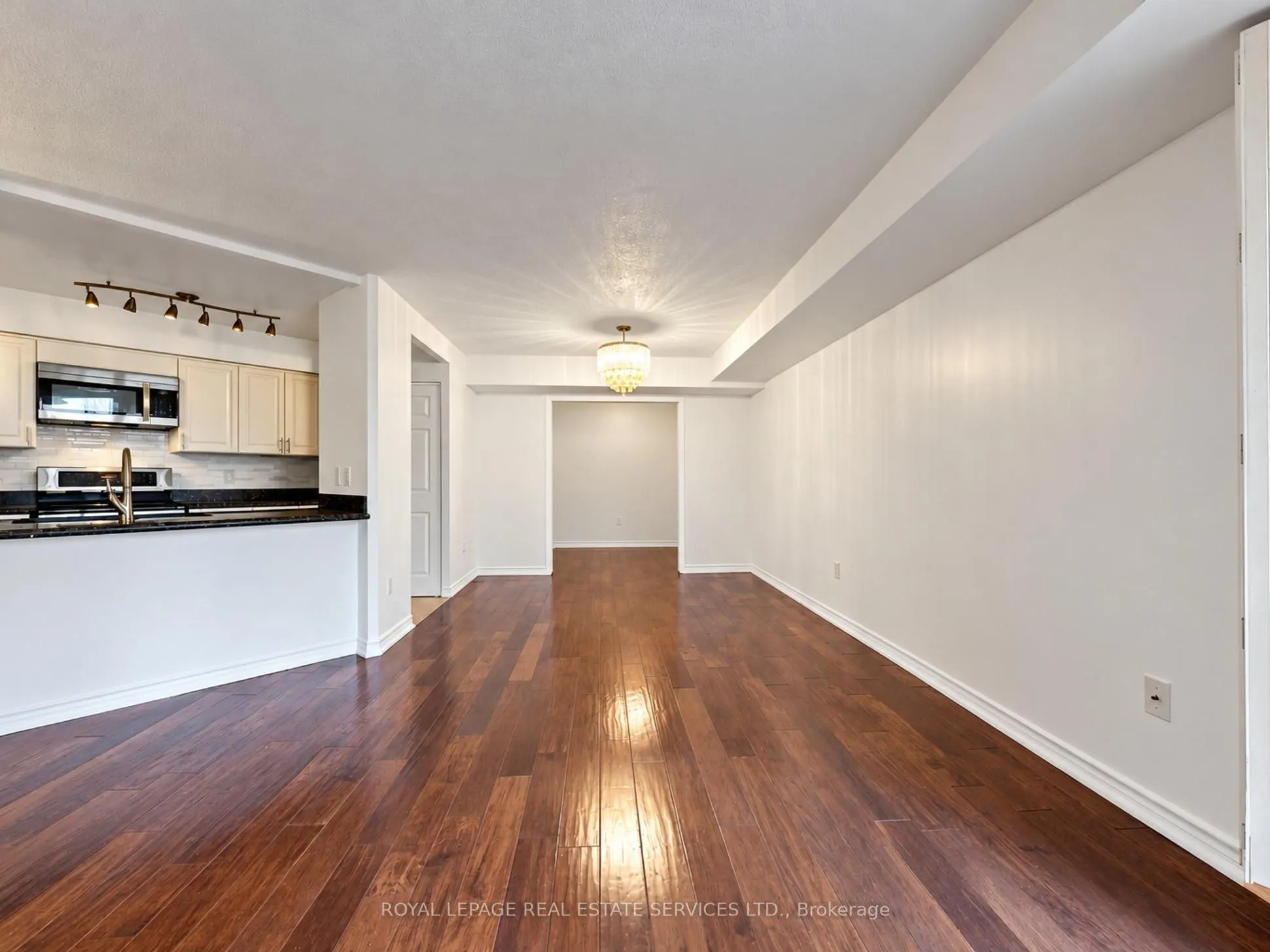 300 Balliol Street #401