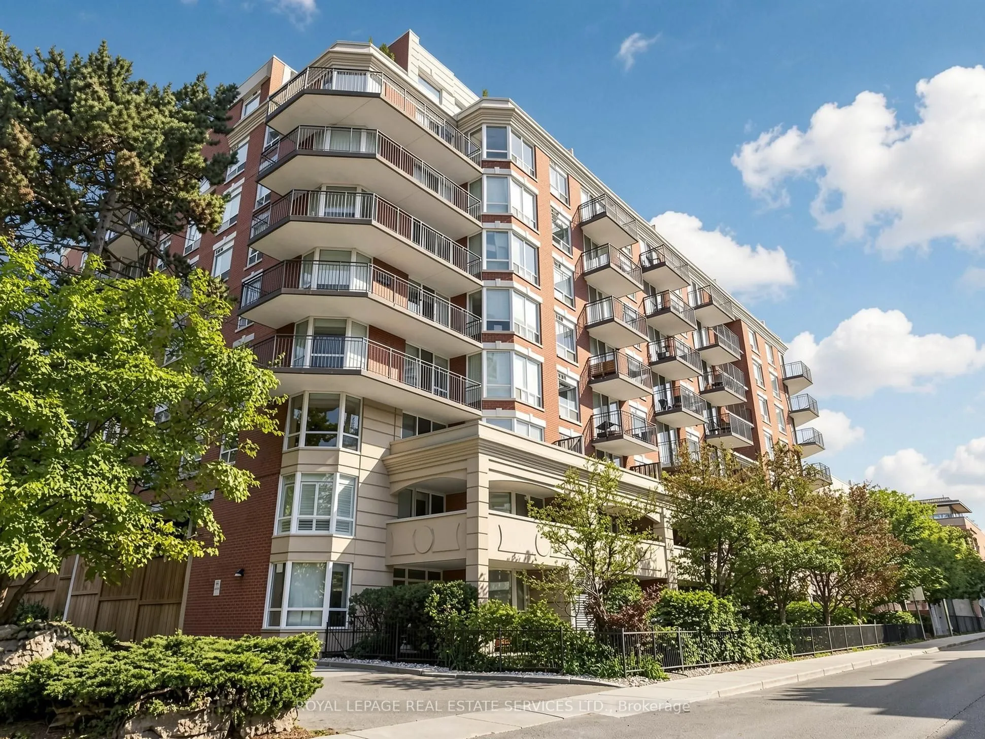 300 Balliol Street #401