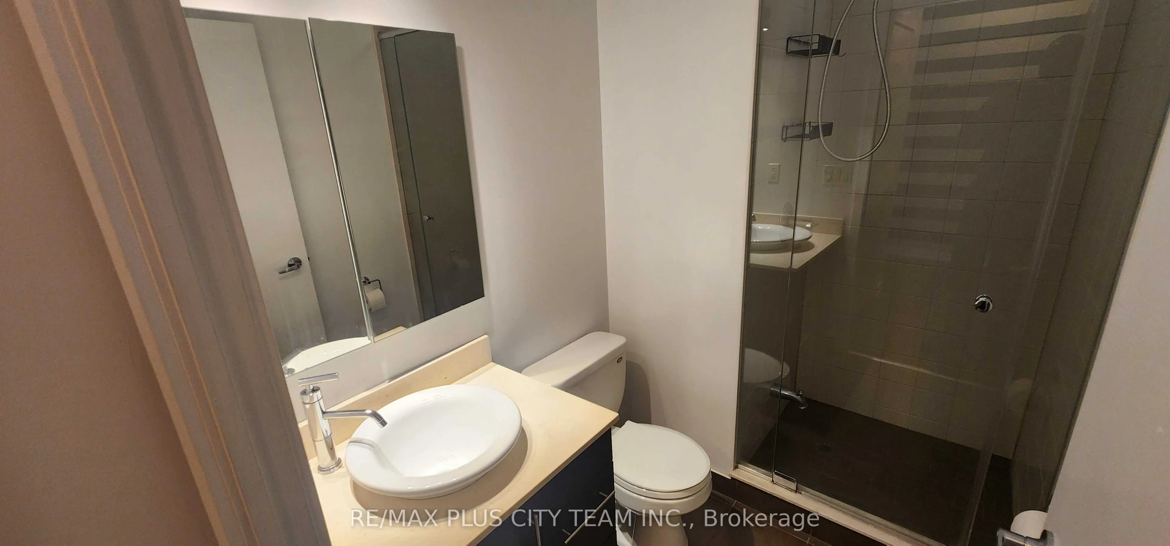 33 Lombard Street #3604