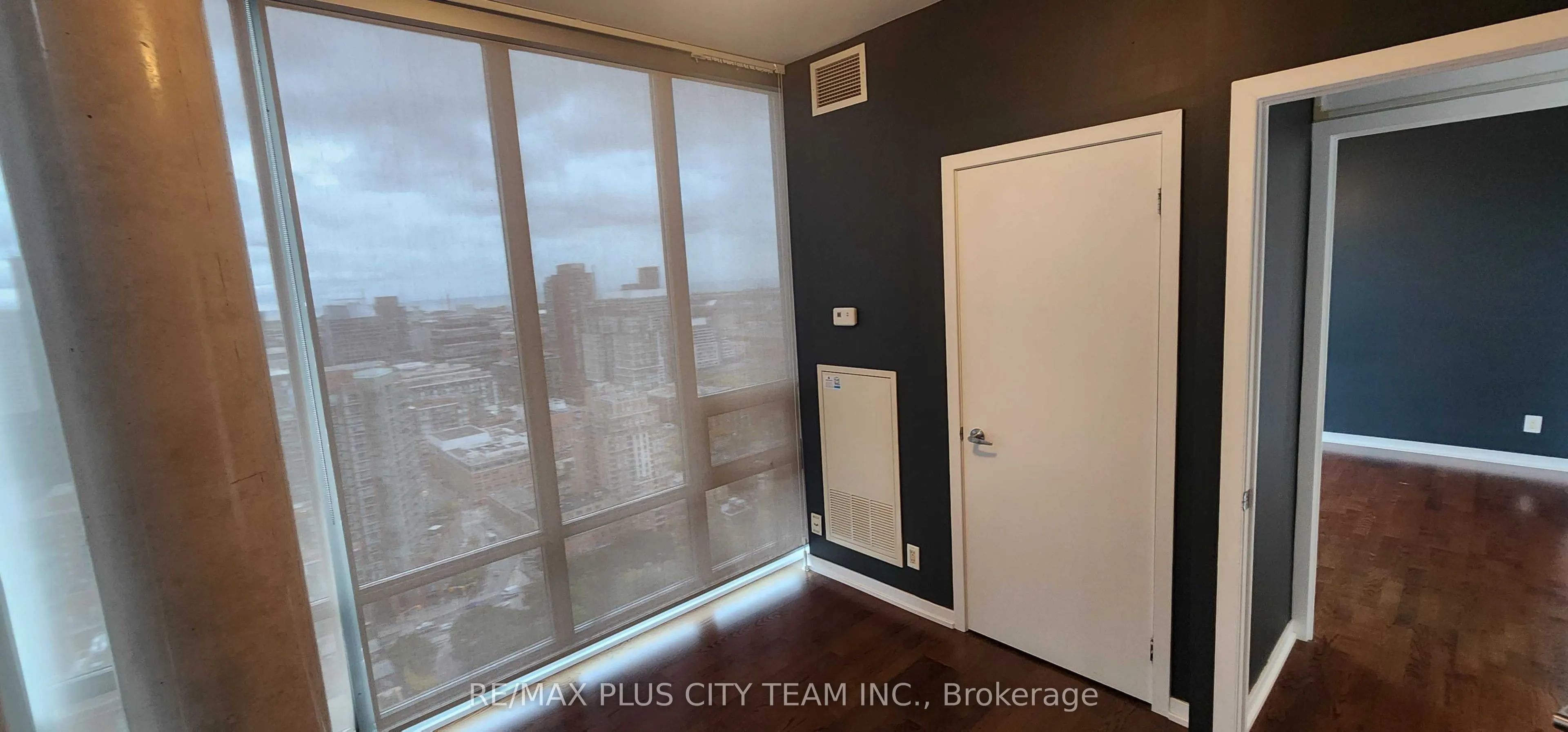 33 Lombard Street #3604