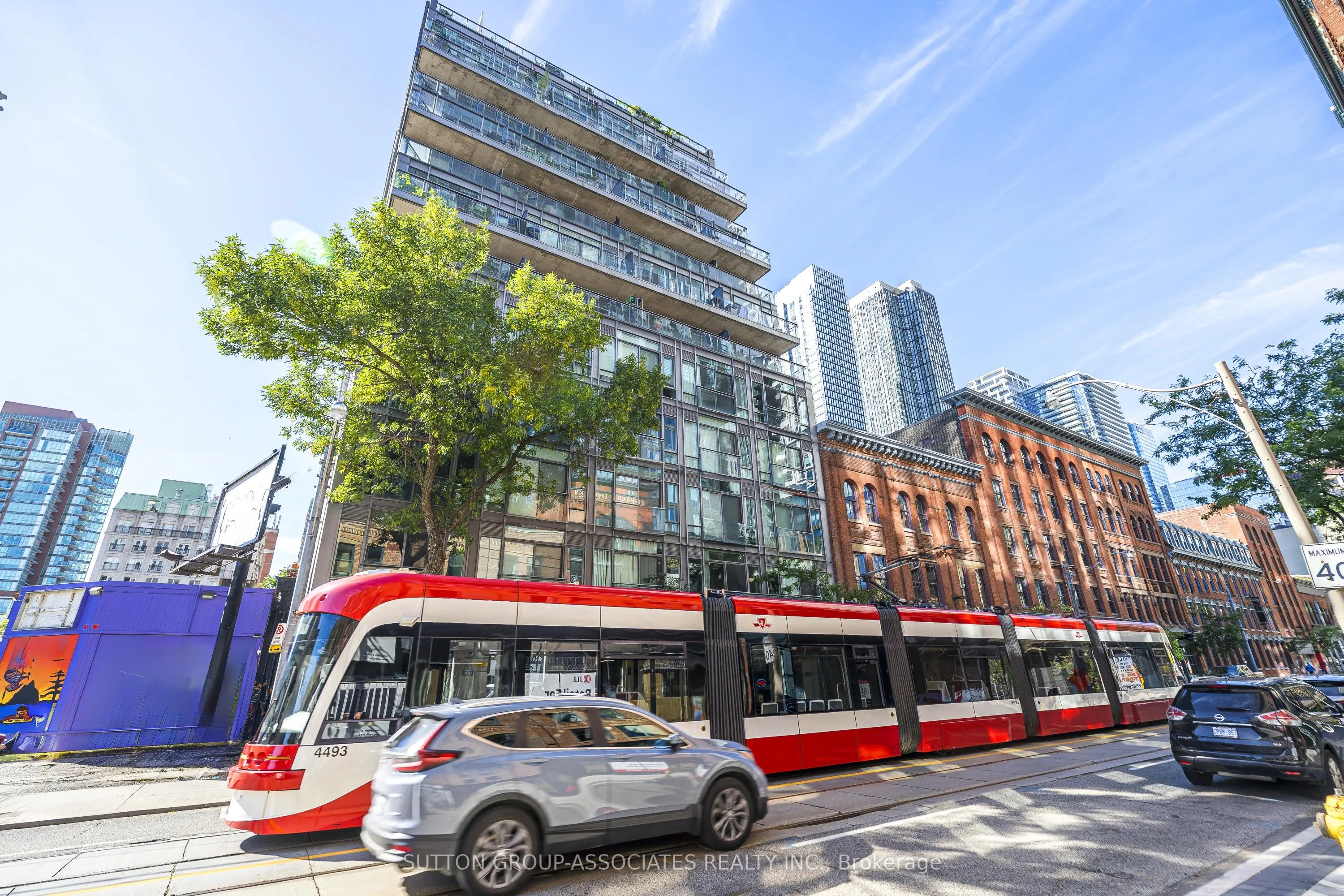 127 Queen Street E #405