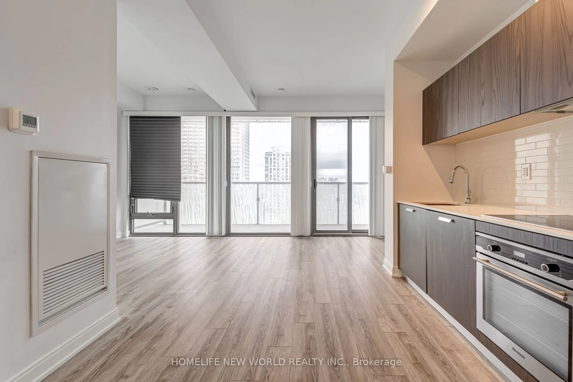 50 Charles Street E #2311