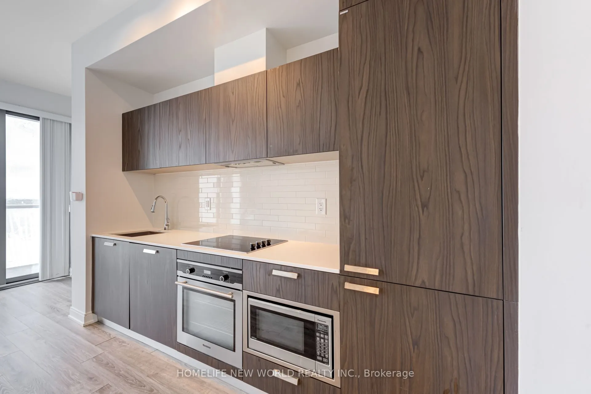 50 Charles Street E #2311