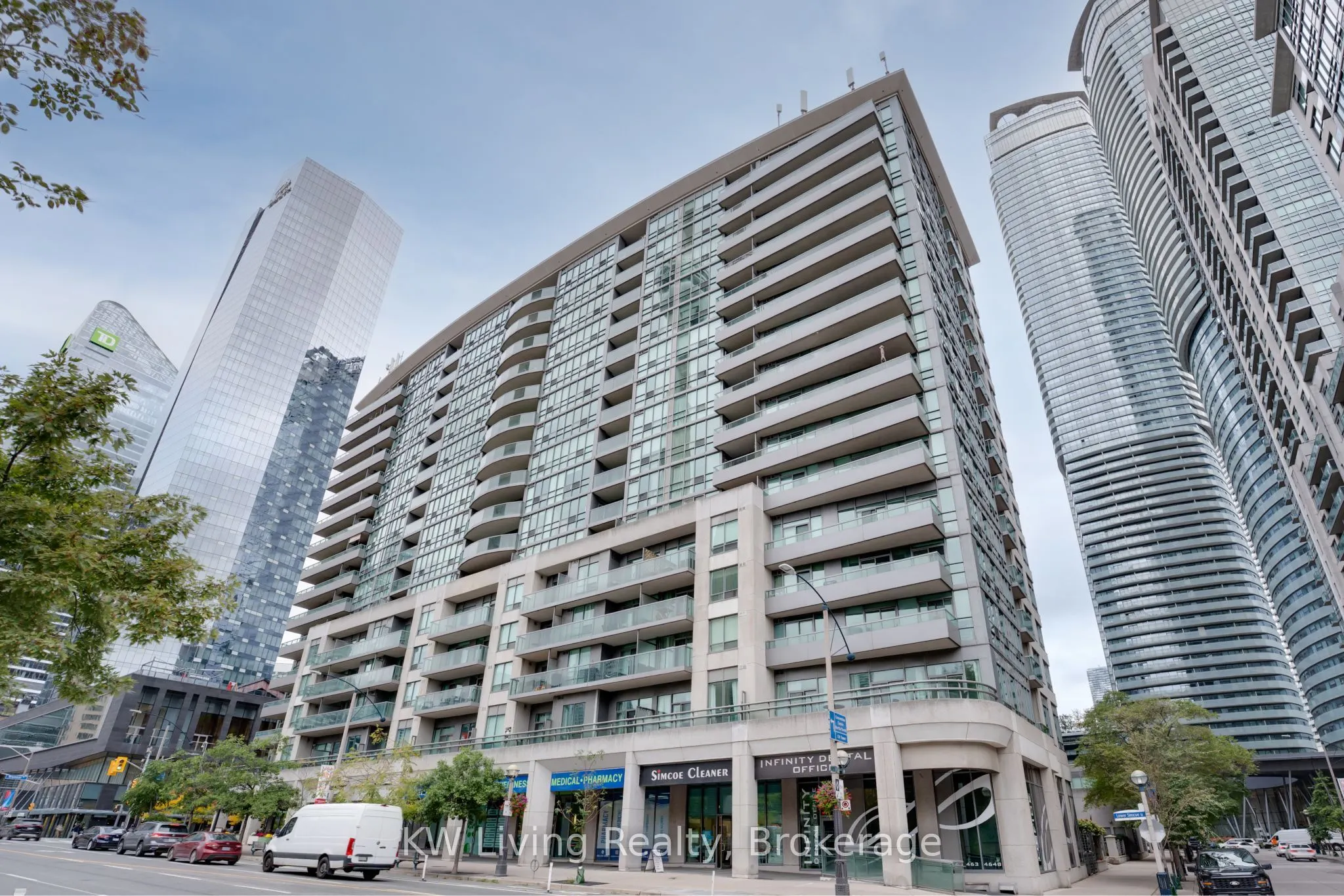51 Lower Simcoe Street #1801
