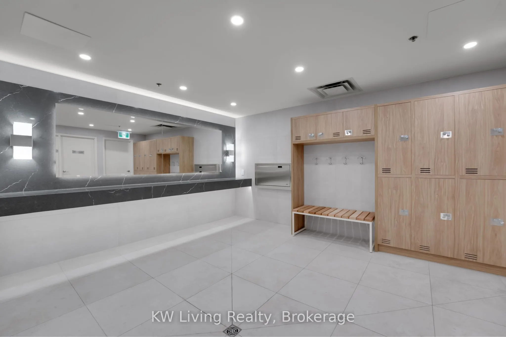 51 Lower Simcoe Street #1801