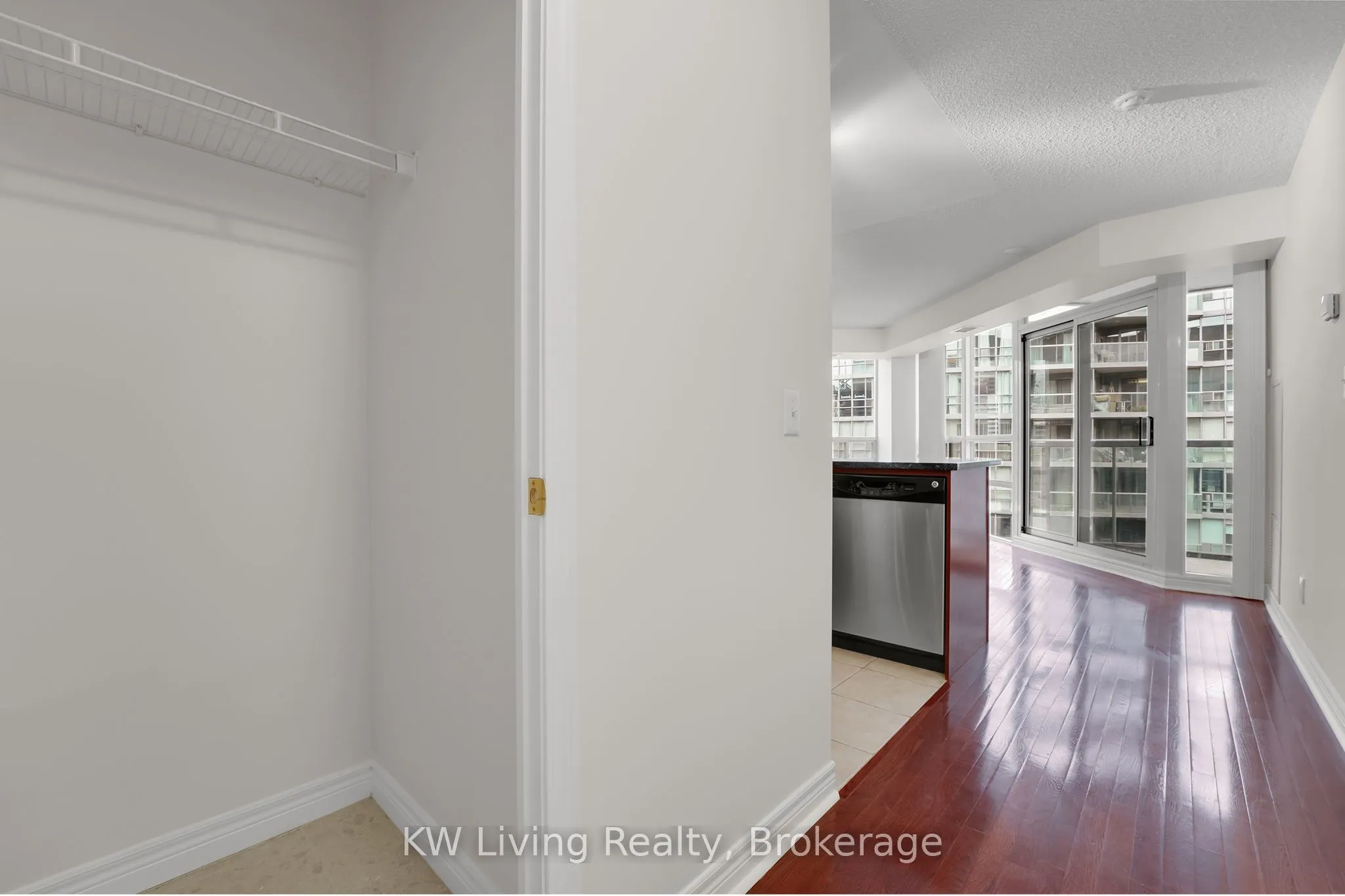 51 Lower Simcoe Street #1801