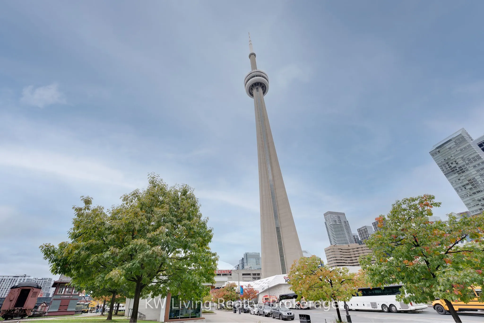 51 Lower Simcoe Street #1801