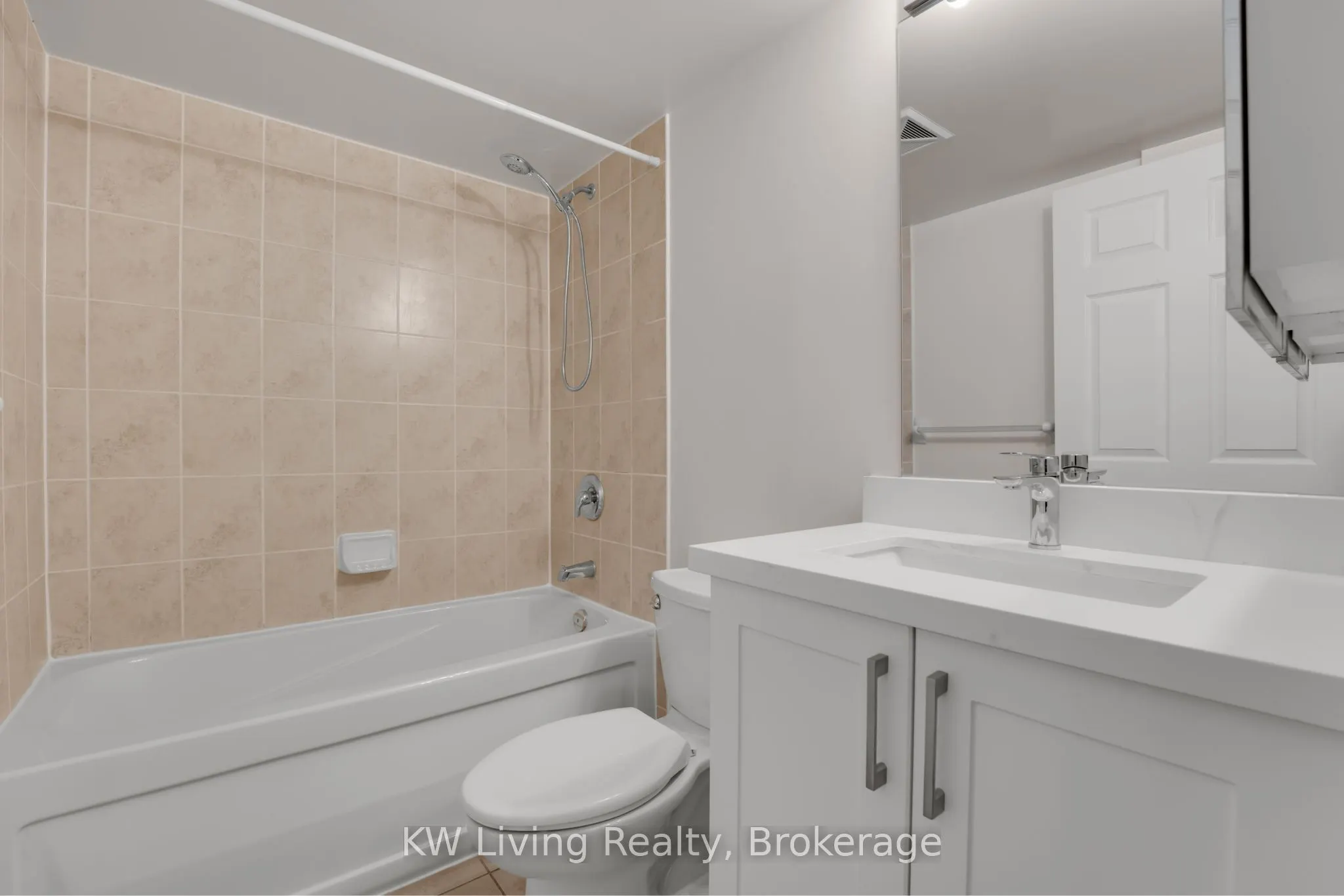 51 Lower Simcoe Street #1801