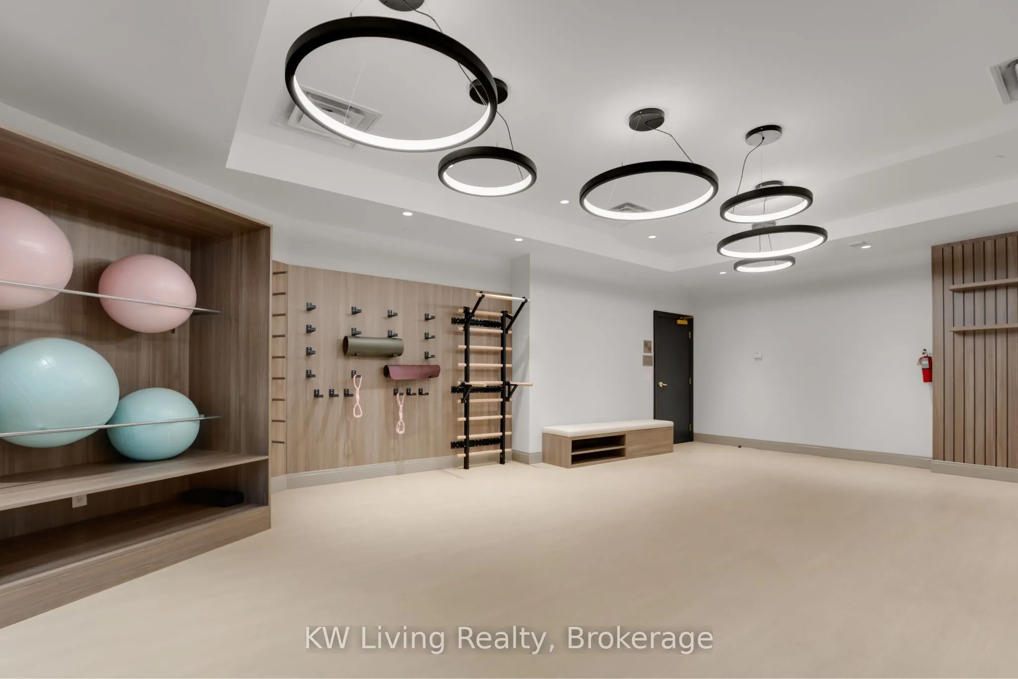 51 Lower Simcoe Street #1801