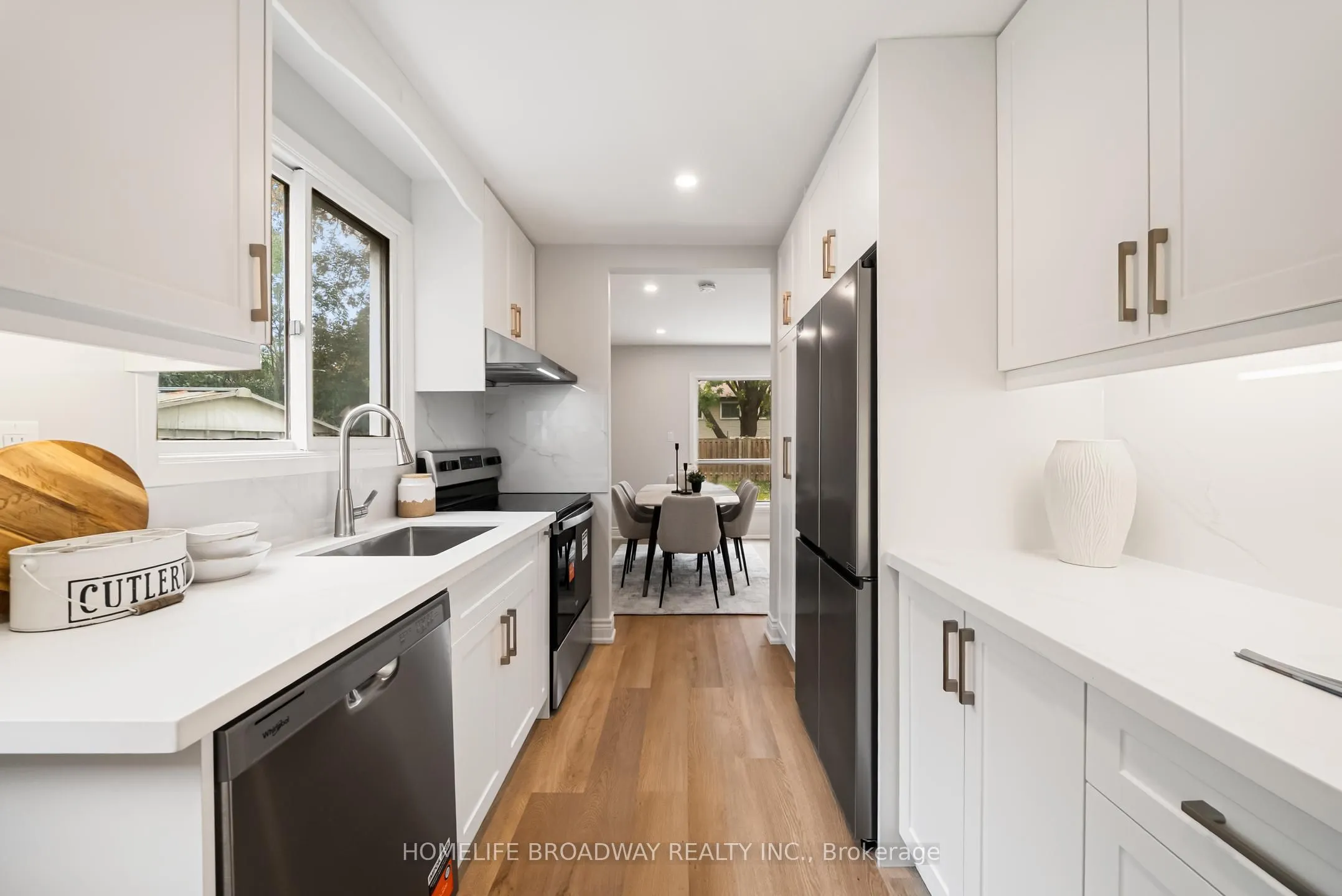 44 Hollyberry Trail