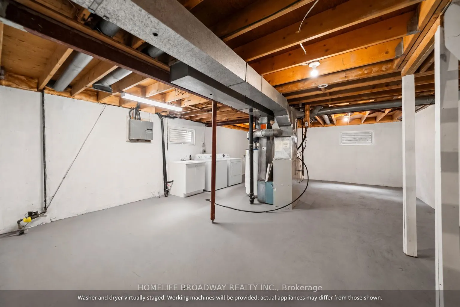 44 Hollyberry Trail
