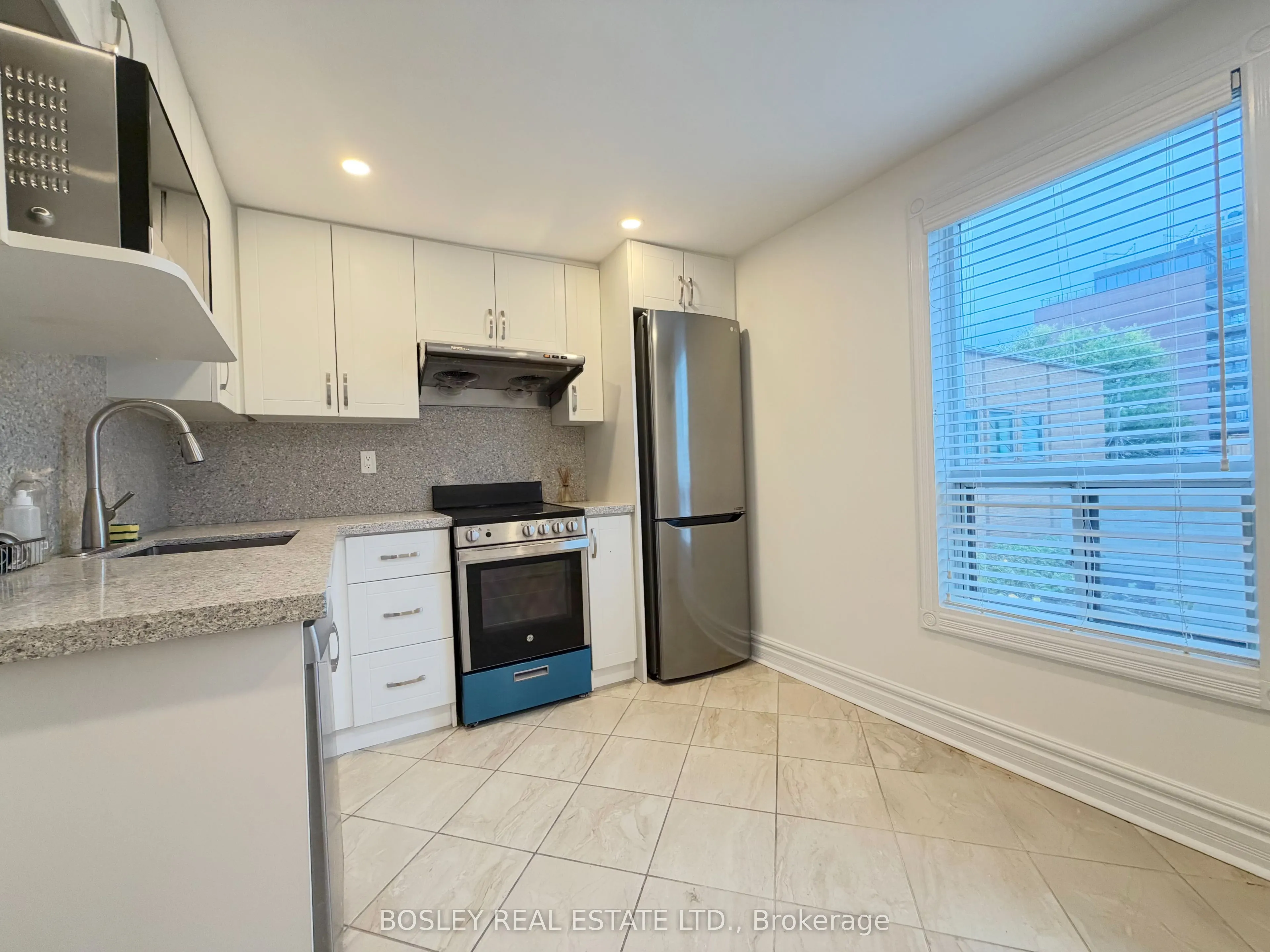260 Ossington Avenue #Upper