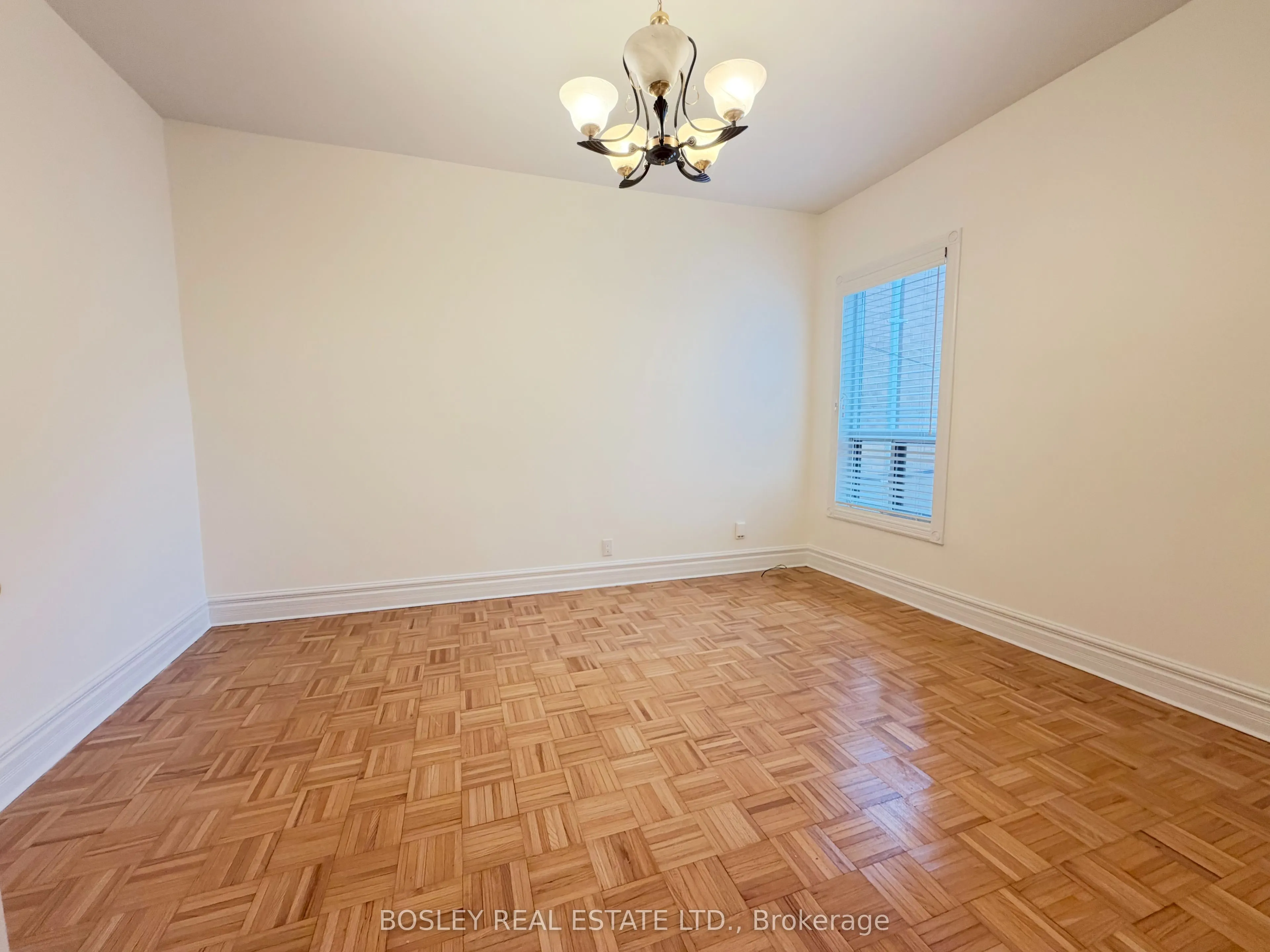 260 Ossington Avenue #Upper