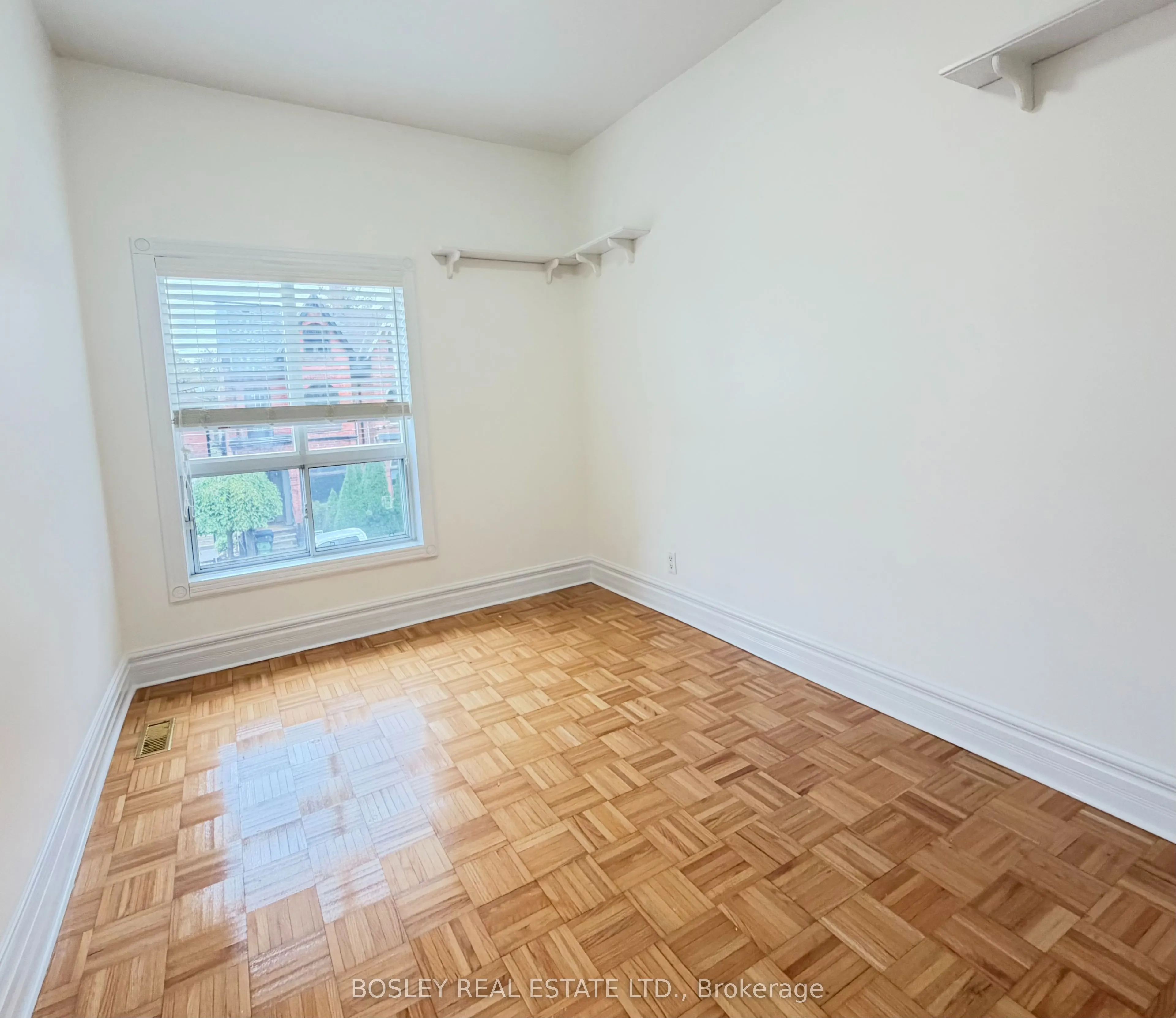 260 Ossington Avenue #Upper