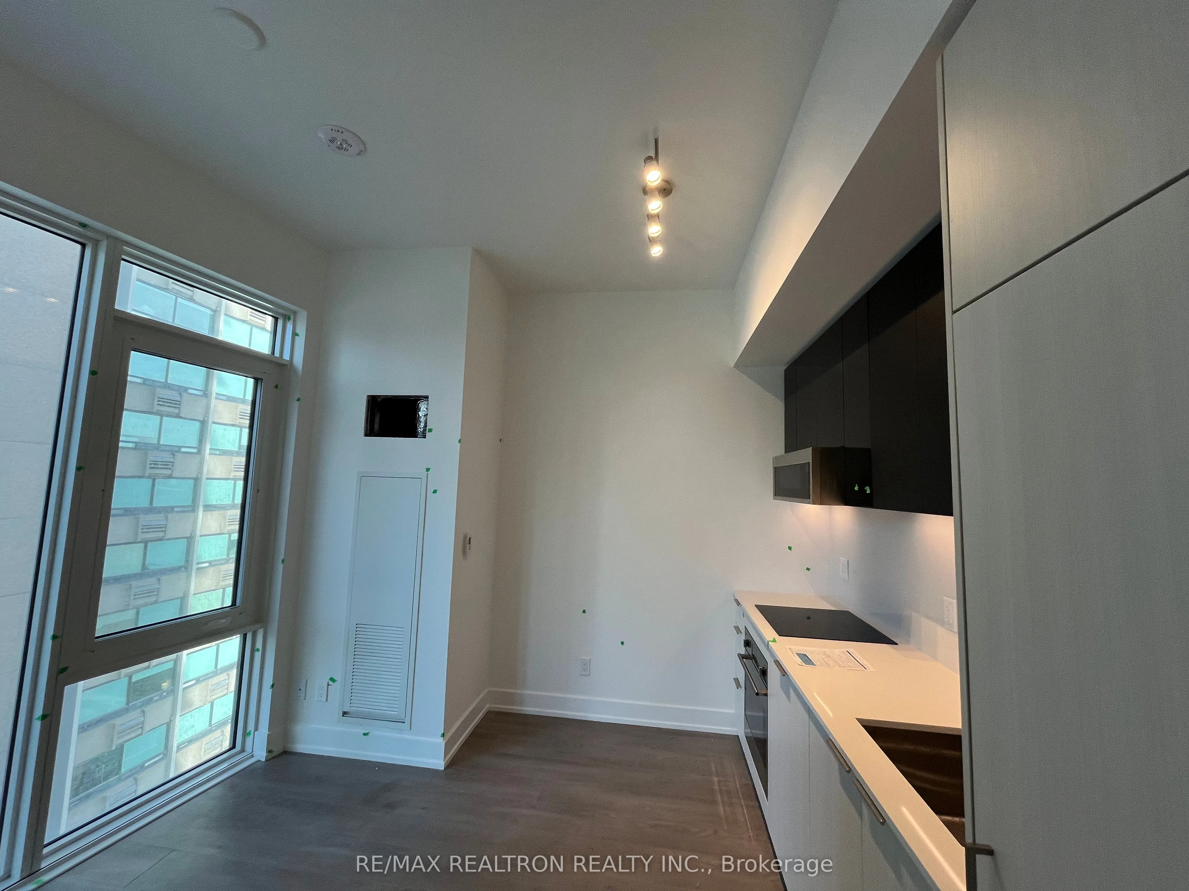 308 Jarvis Street #1010