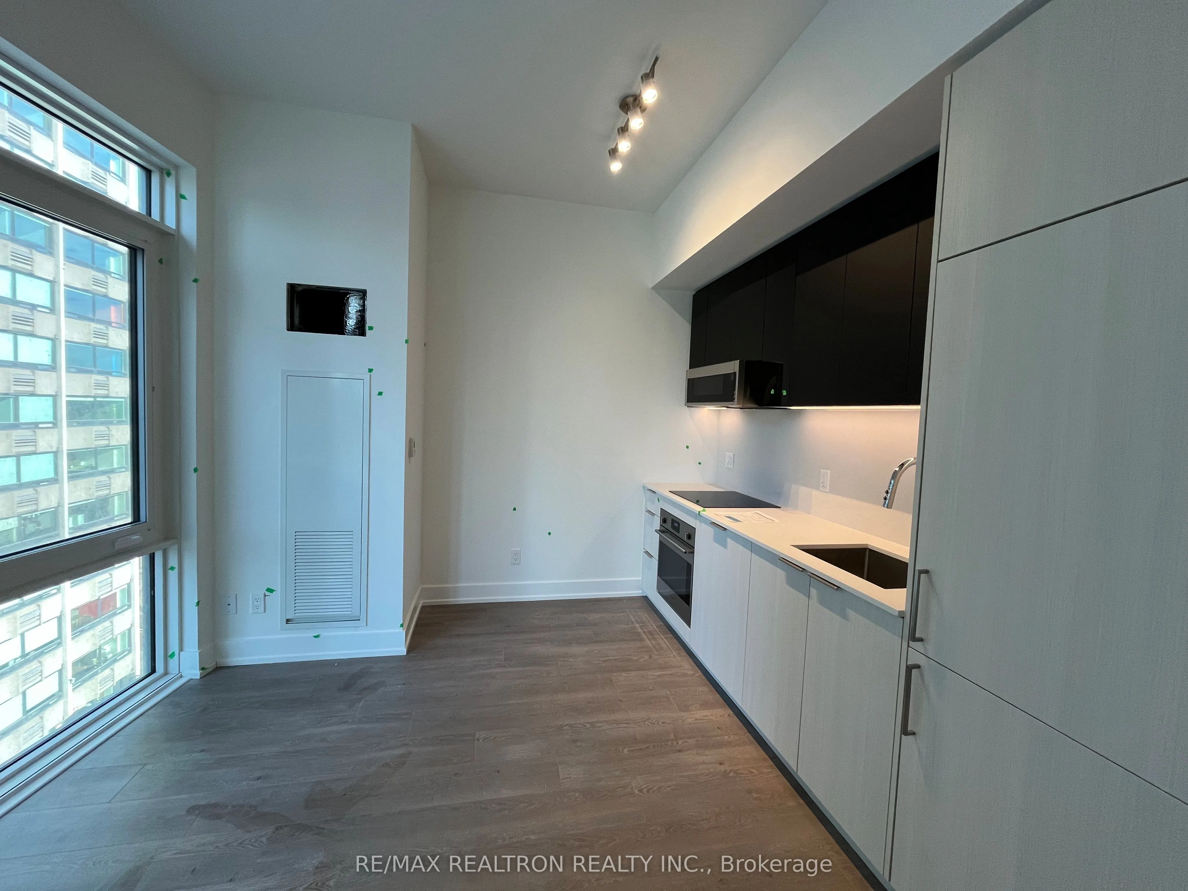 308 Jarvis Street #1010