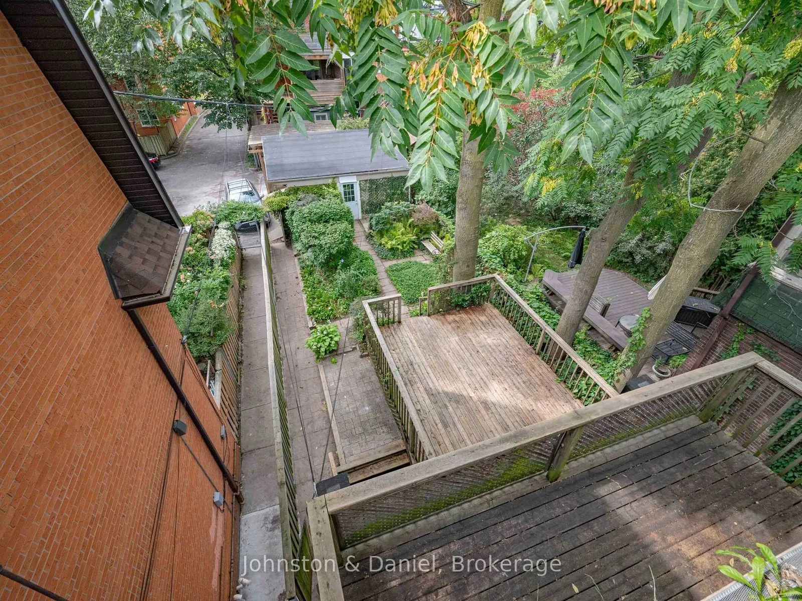 320 Brunswick Avenue