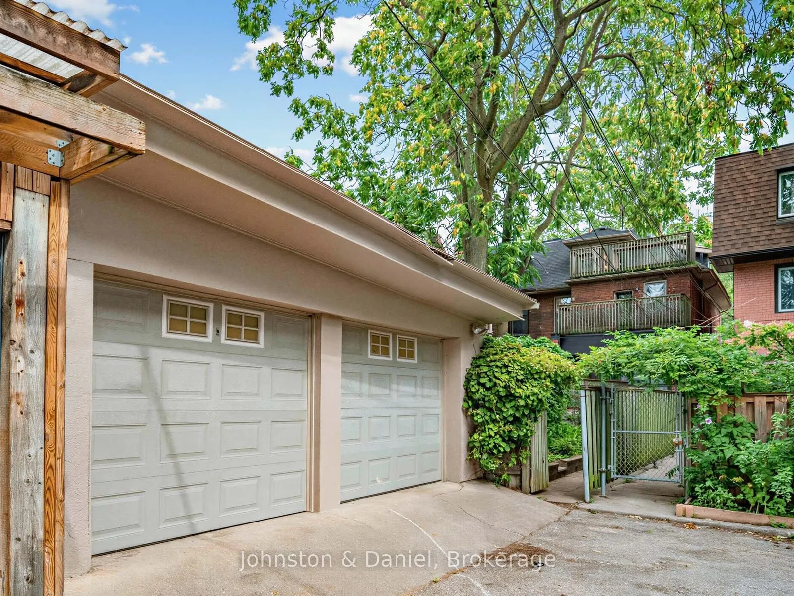 320 Brunswick Avenue