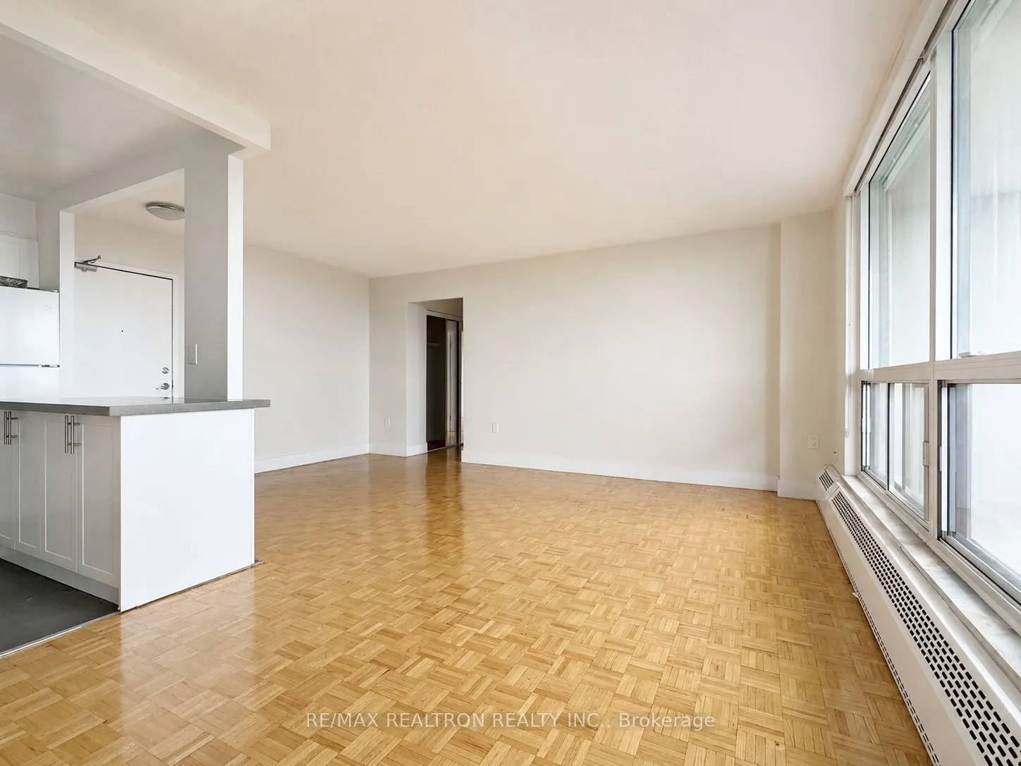 666 Spadina Avenue #1611