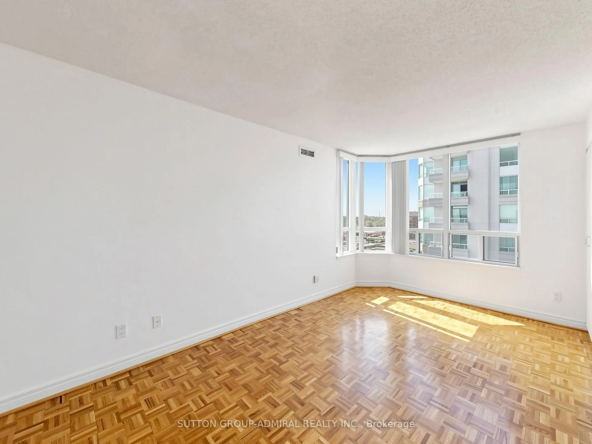 2 Covington Road #1004