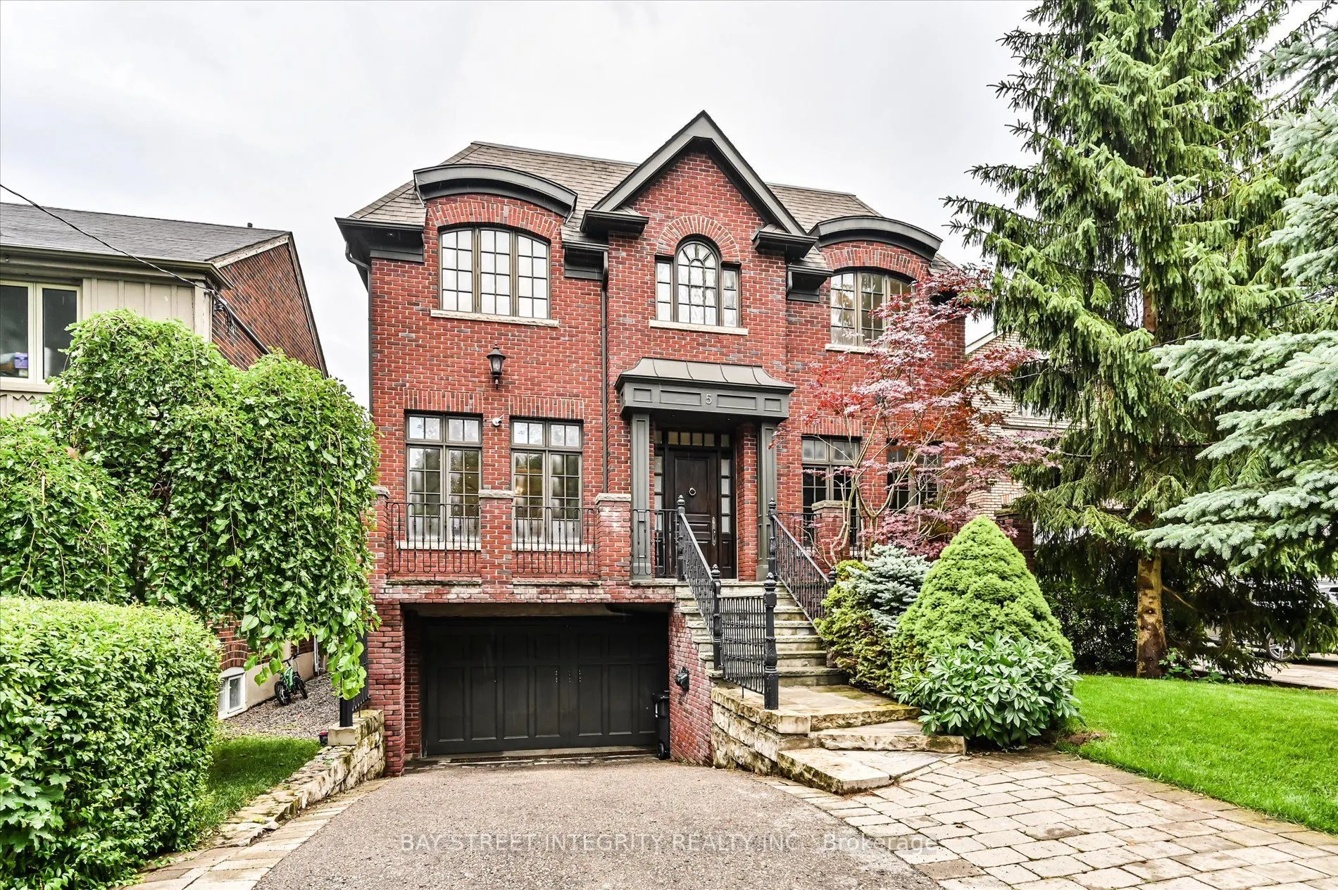 5 Westgrove Crescent