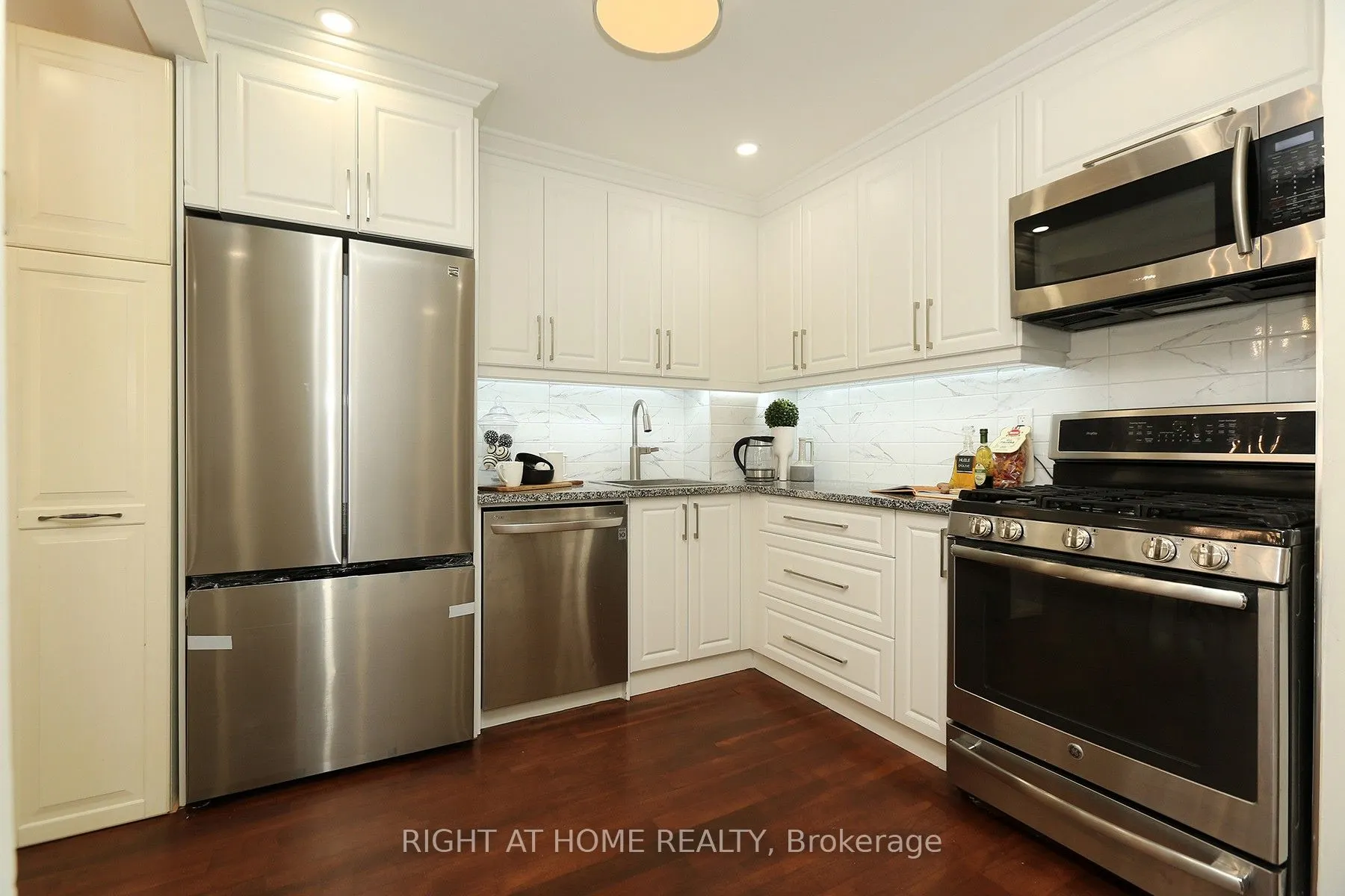 6 Snapdragon Drive