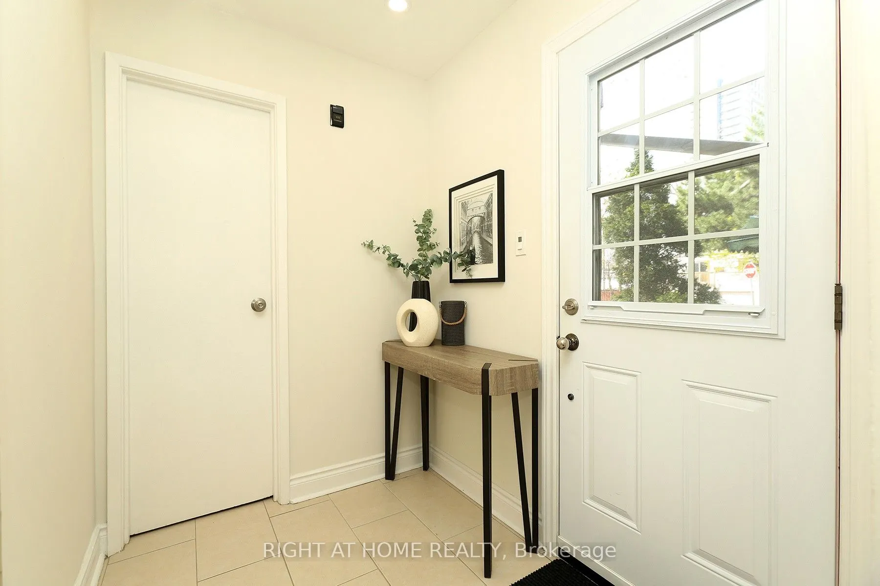 6 Snapdragon Drive
