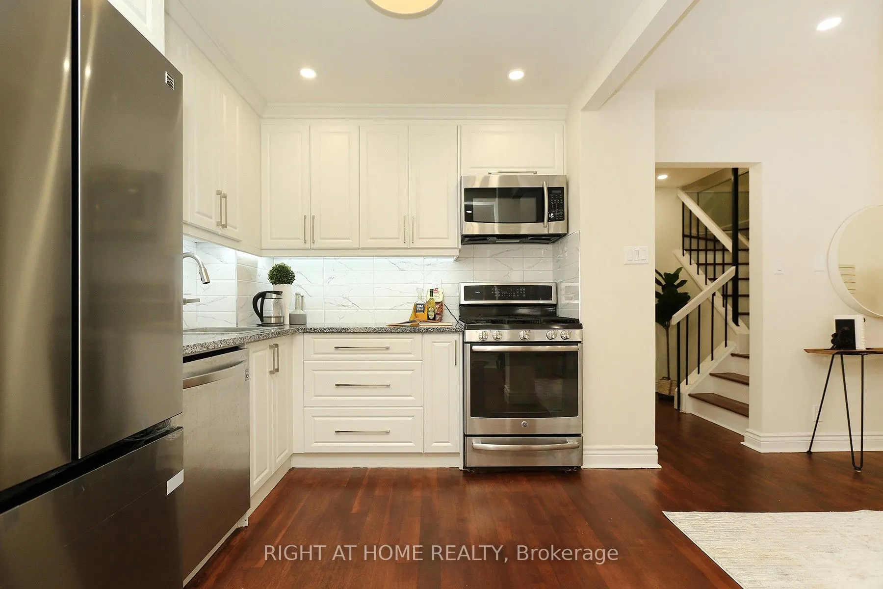 6 Snapdragon Drive