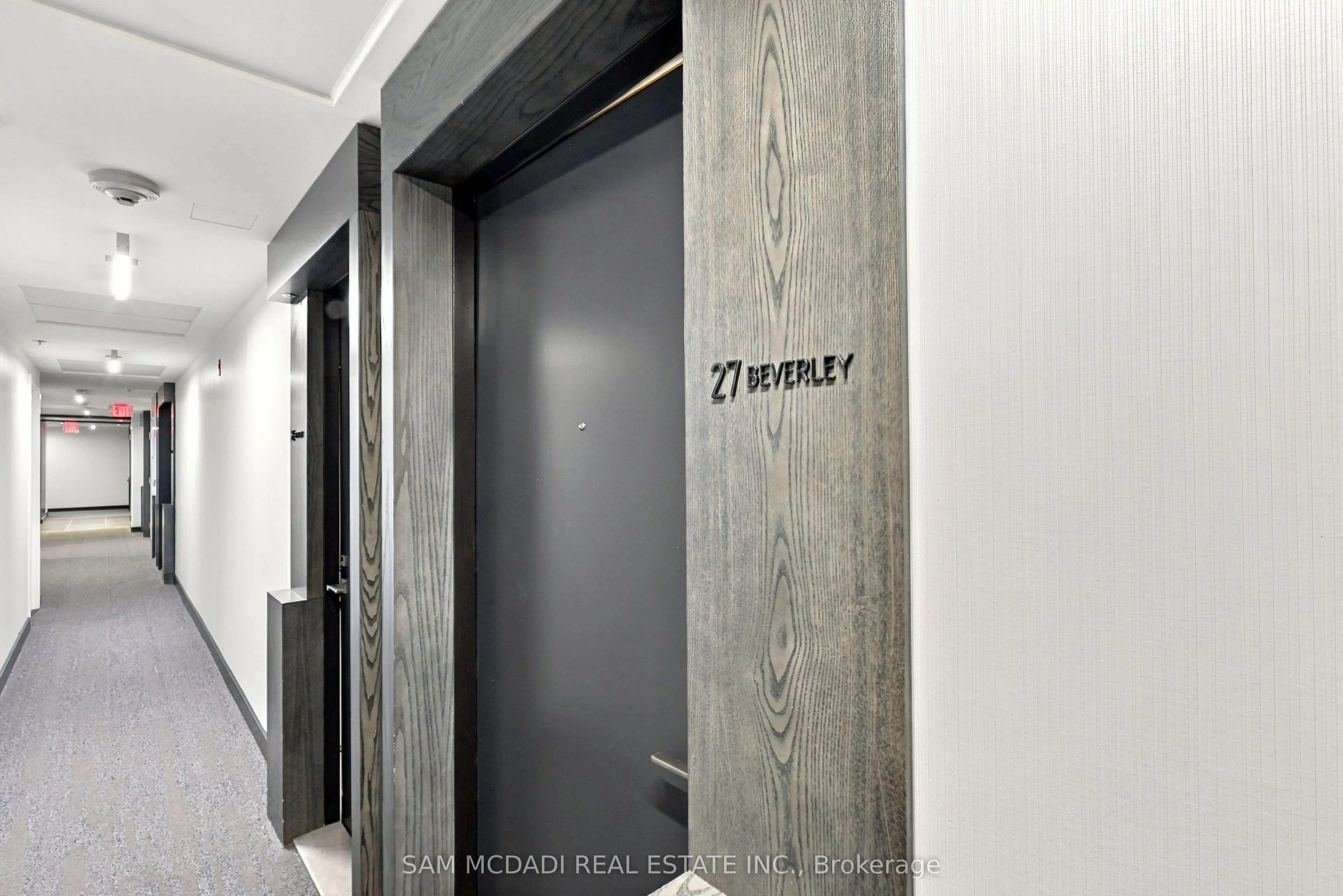 15 Beverley Street #TH27