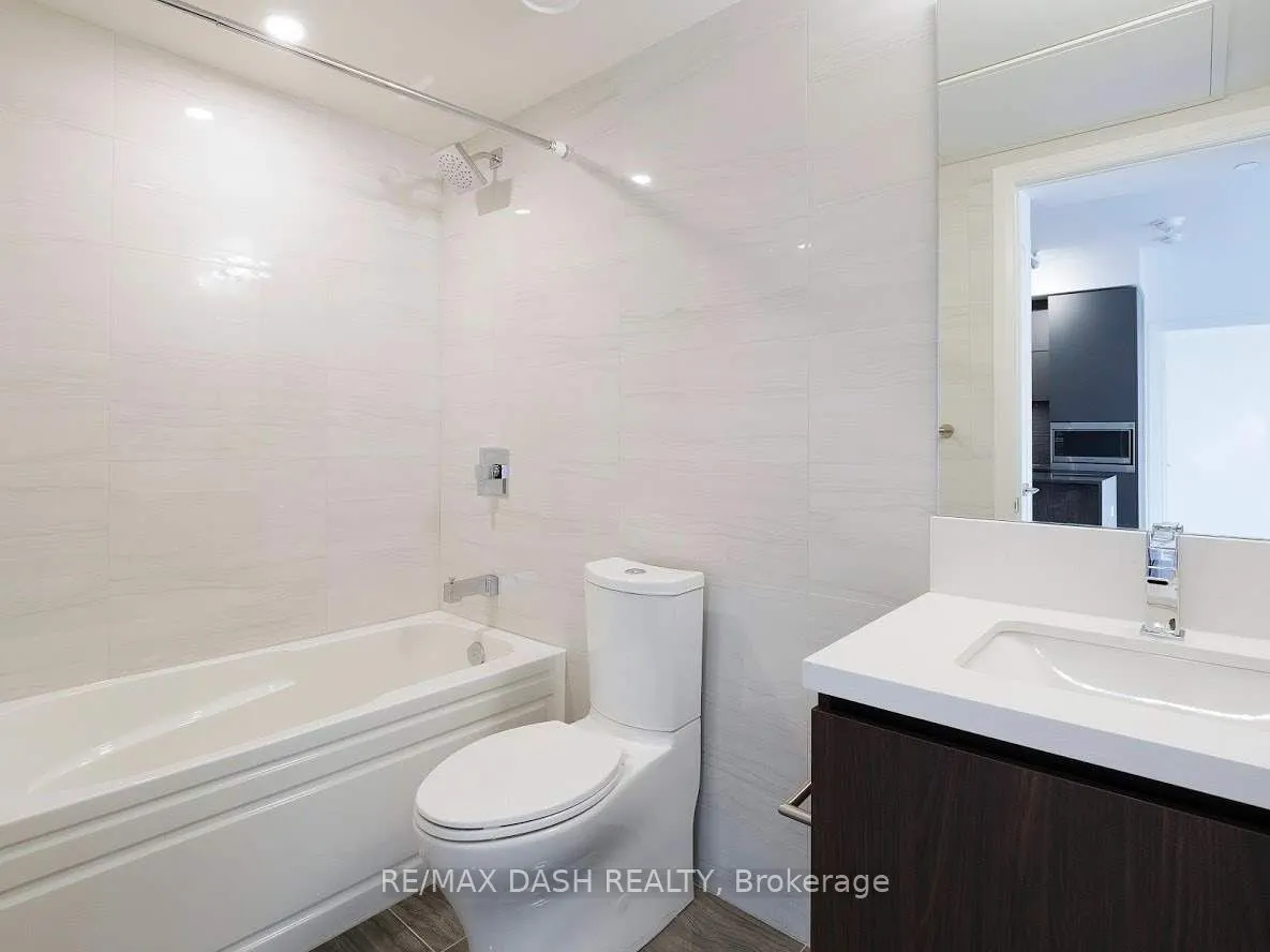 151 Avenue Road #306