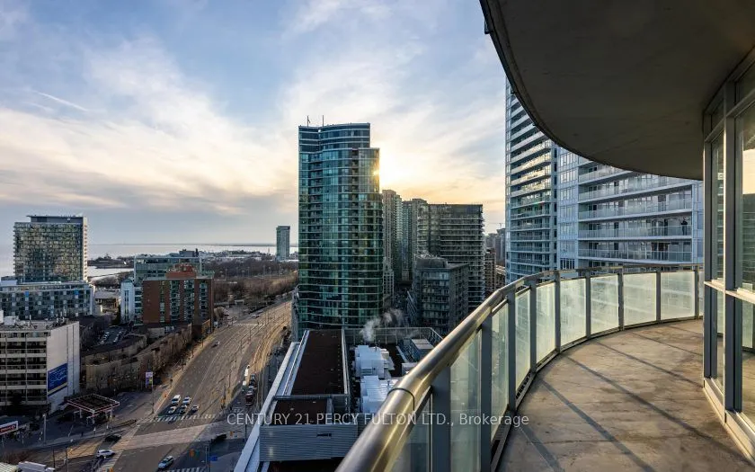 38 Dan Leckie Way #2112
