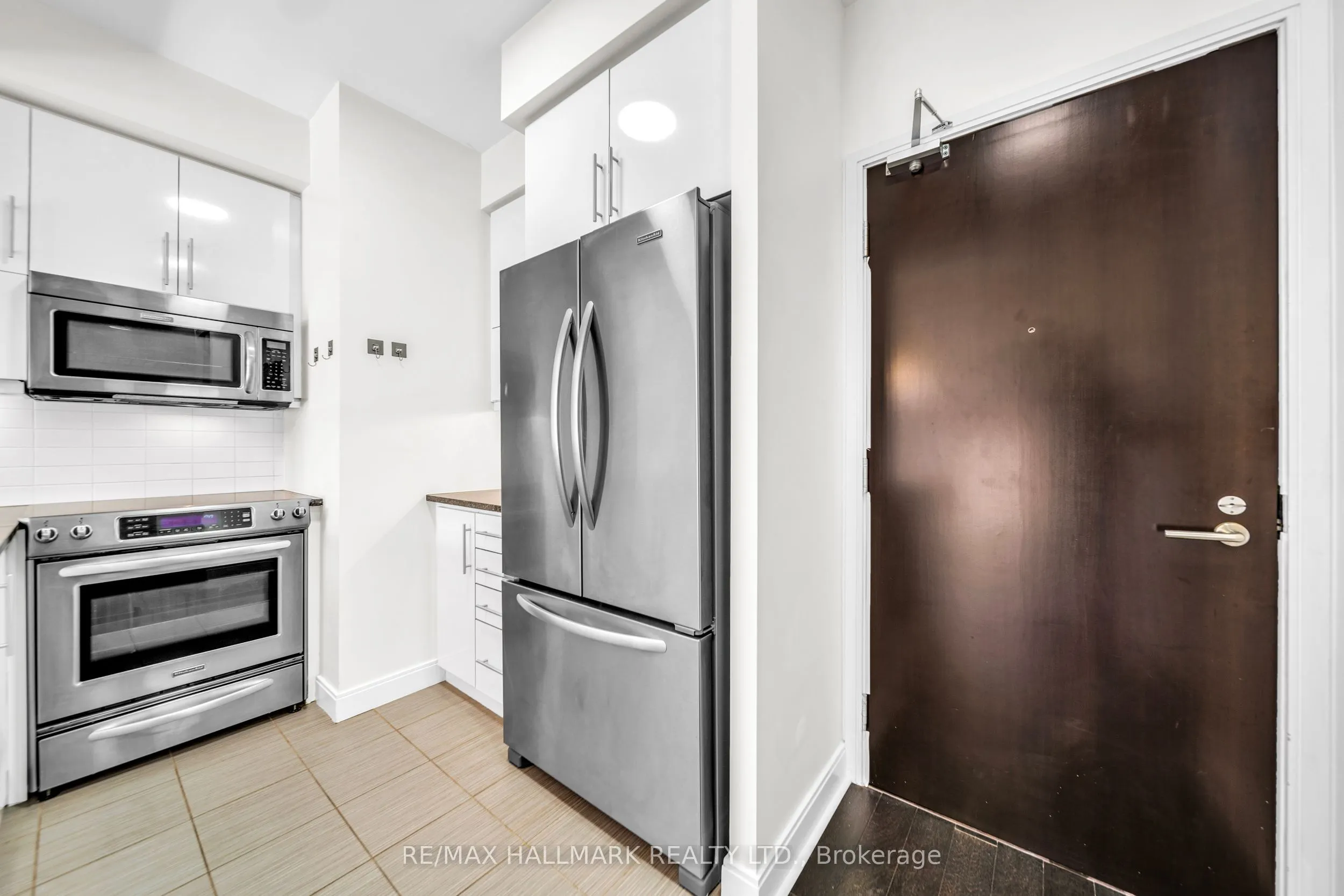 825 Church Street #2708