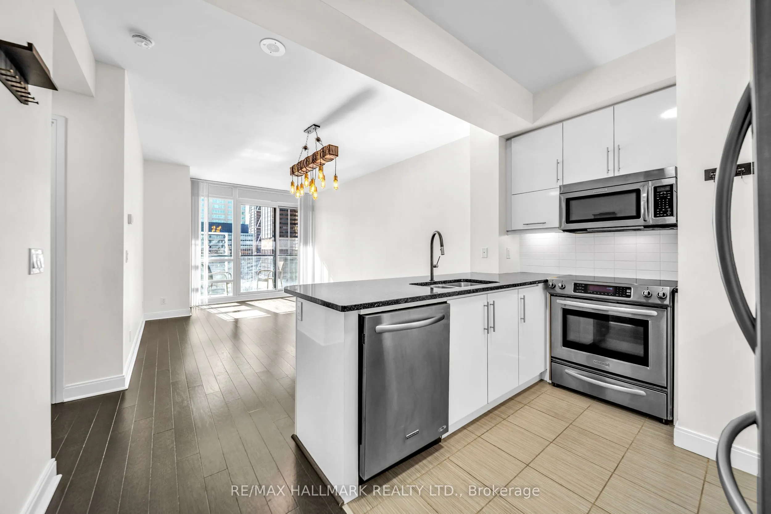 825 Church Street #2708