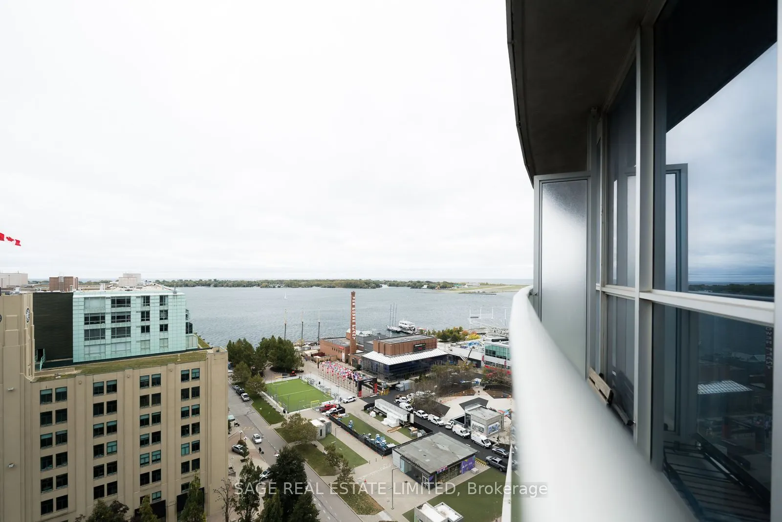 208 Queens Quay W #1705