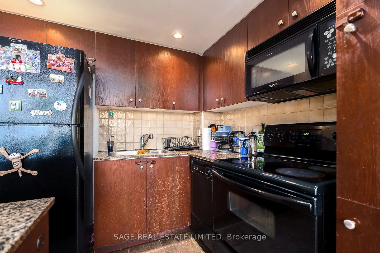 208 Queens Quay W #1705