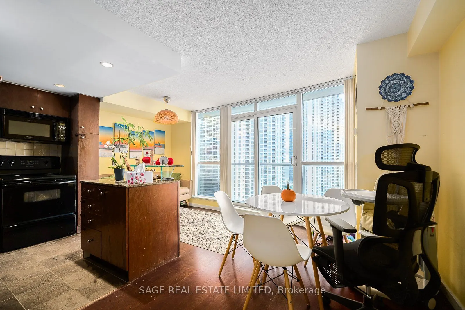 208 Queens Quay W #1705
