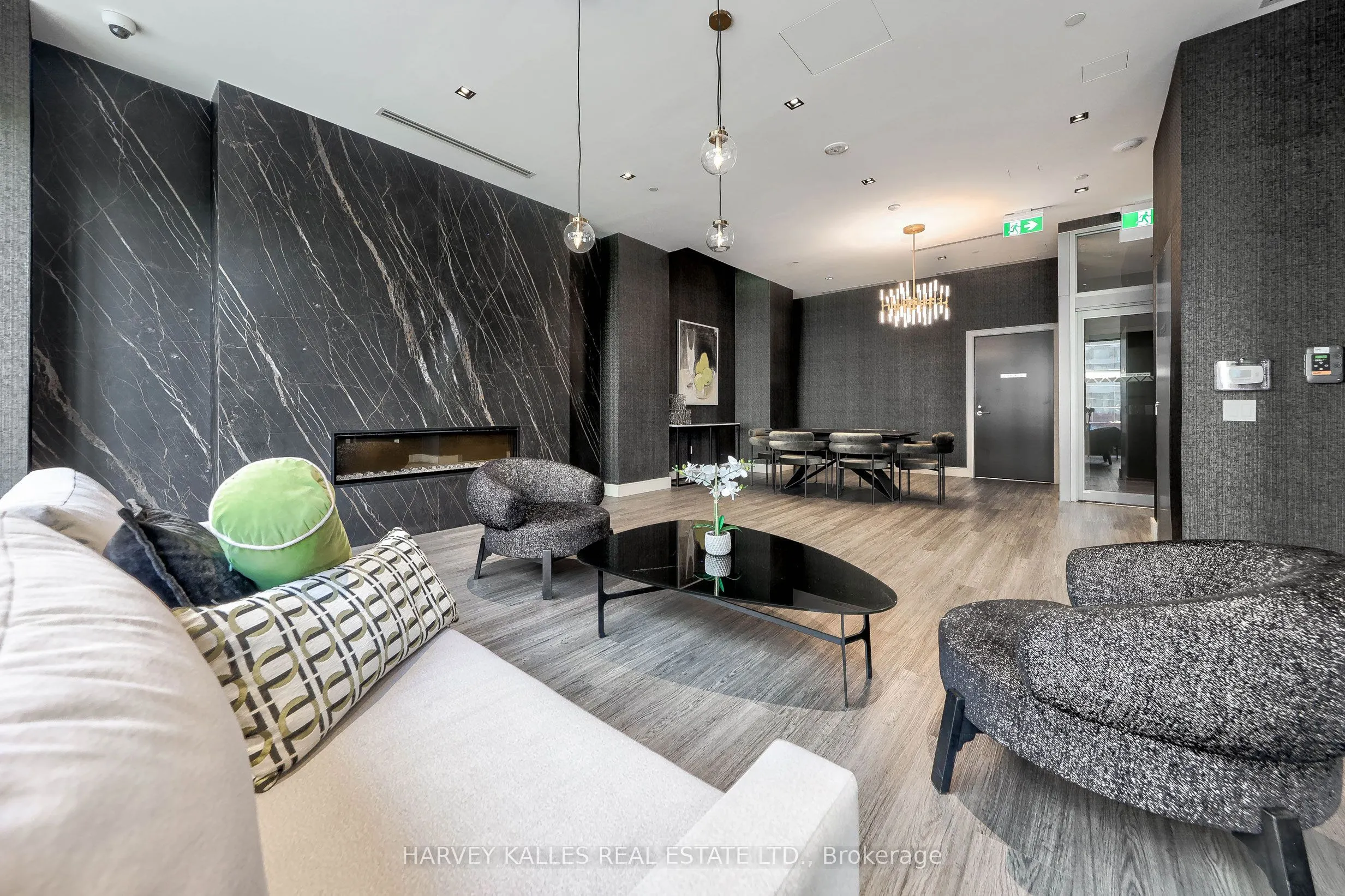 50 Dunfield Avenue #3415