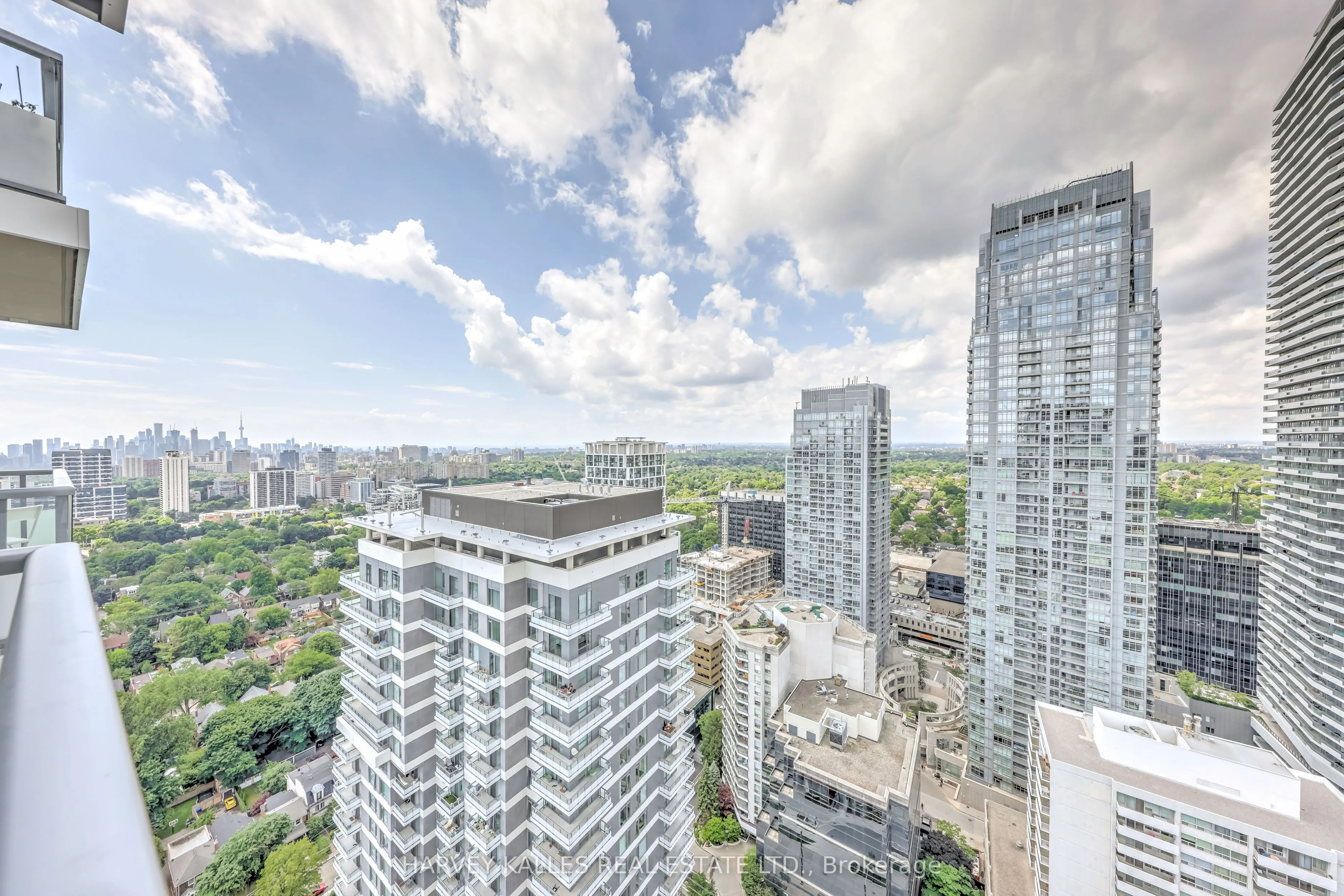 50 Dunfield Avenue #3415