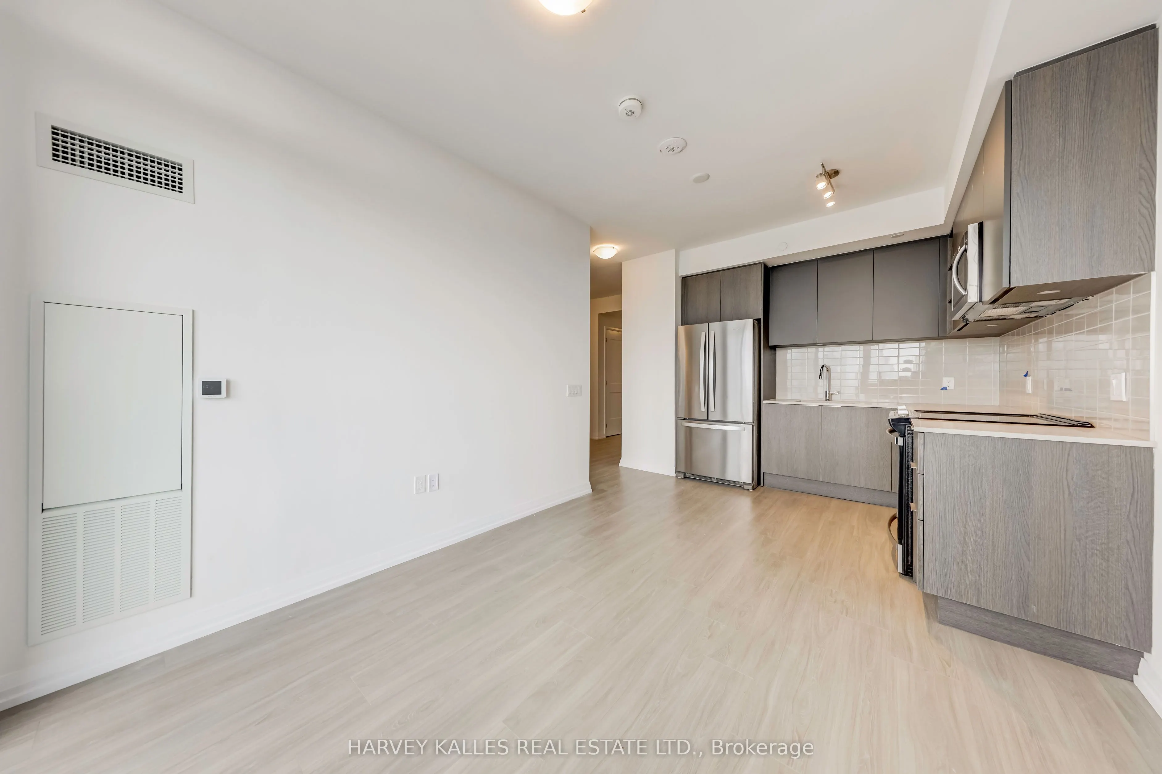 50 Dunfield Avenue #3415