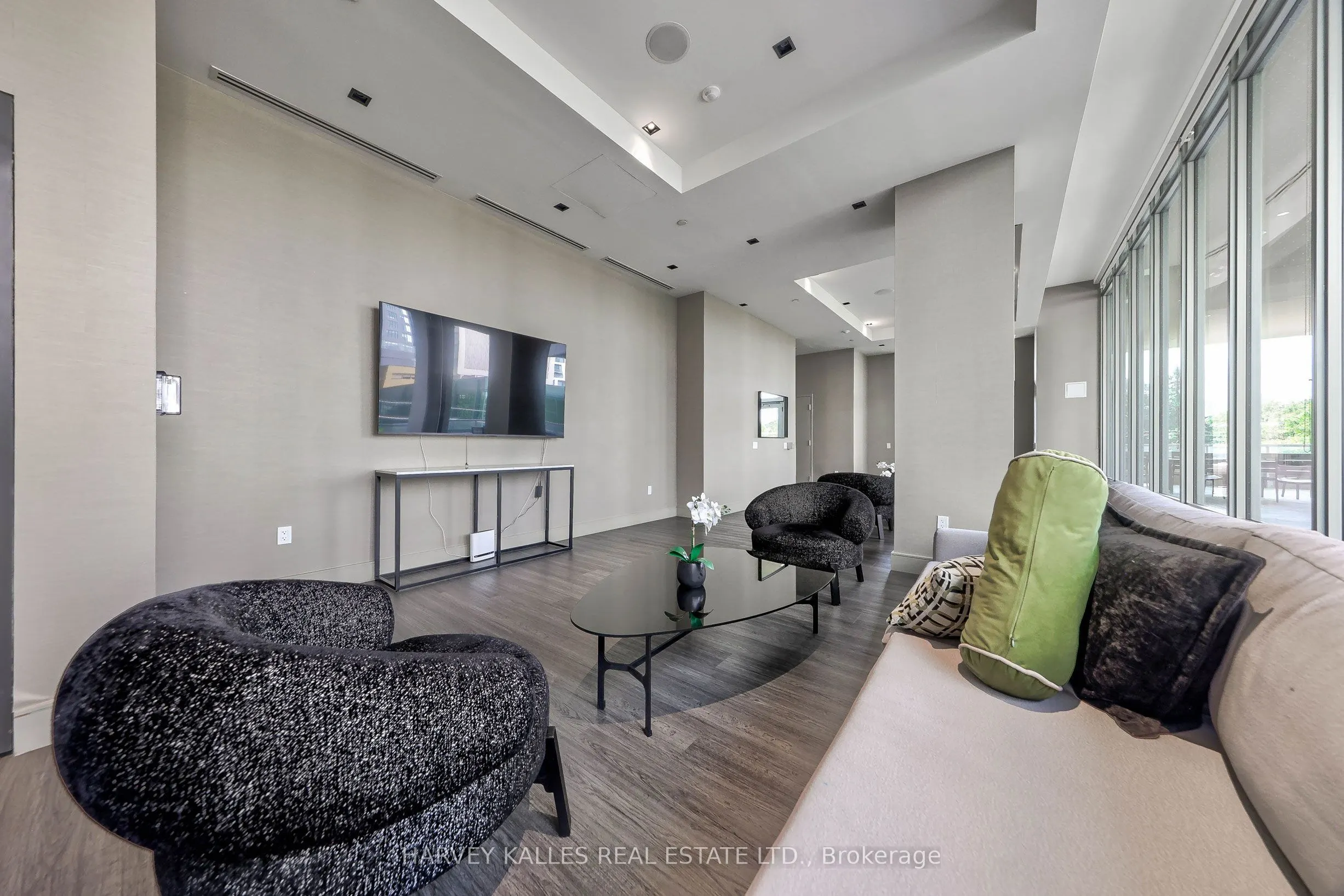 50 Dunfield Avenue #3415