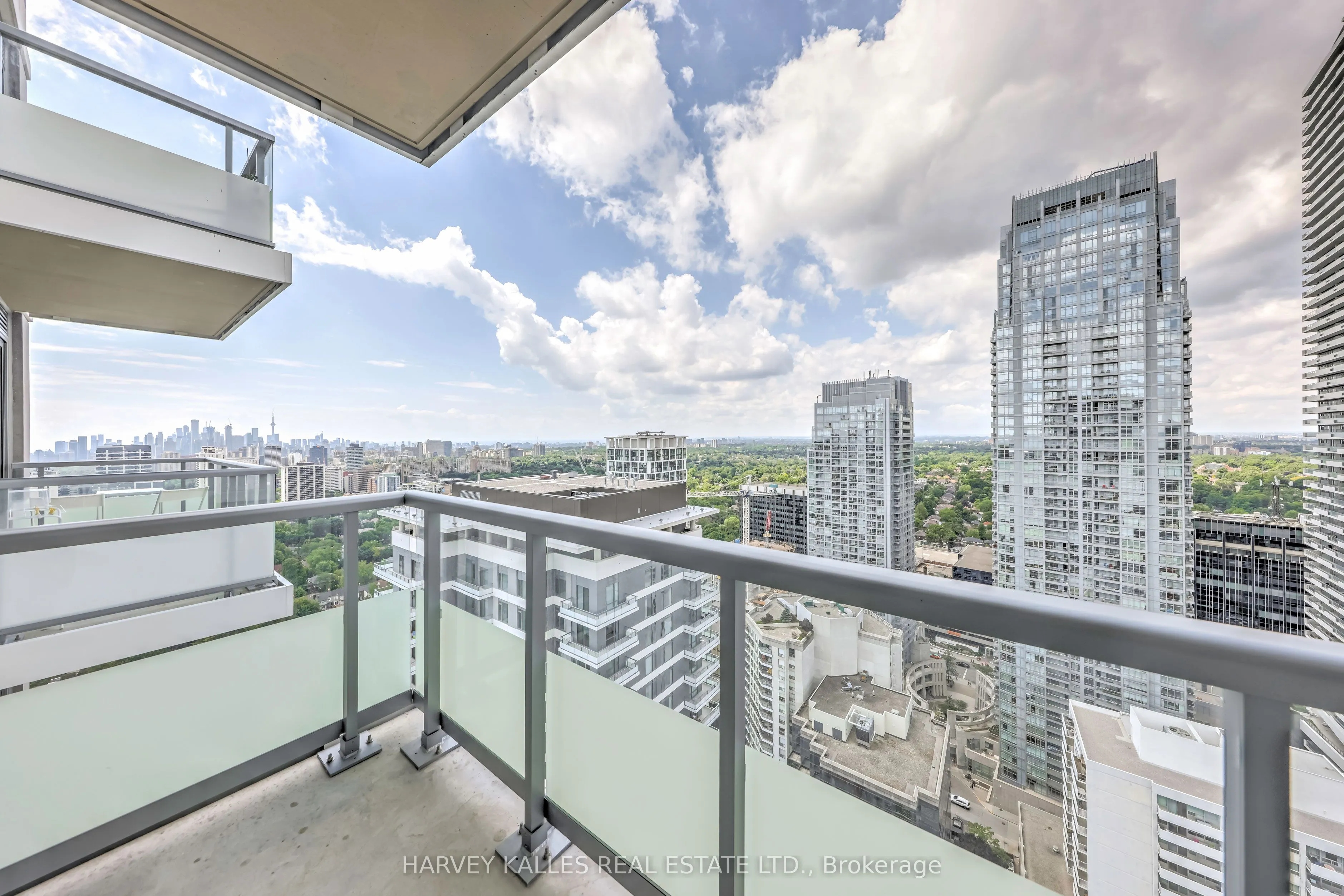 50 Dunfield Avenue #3415