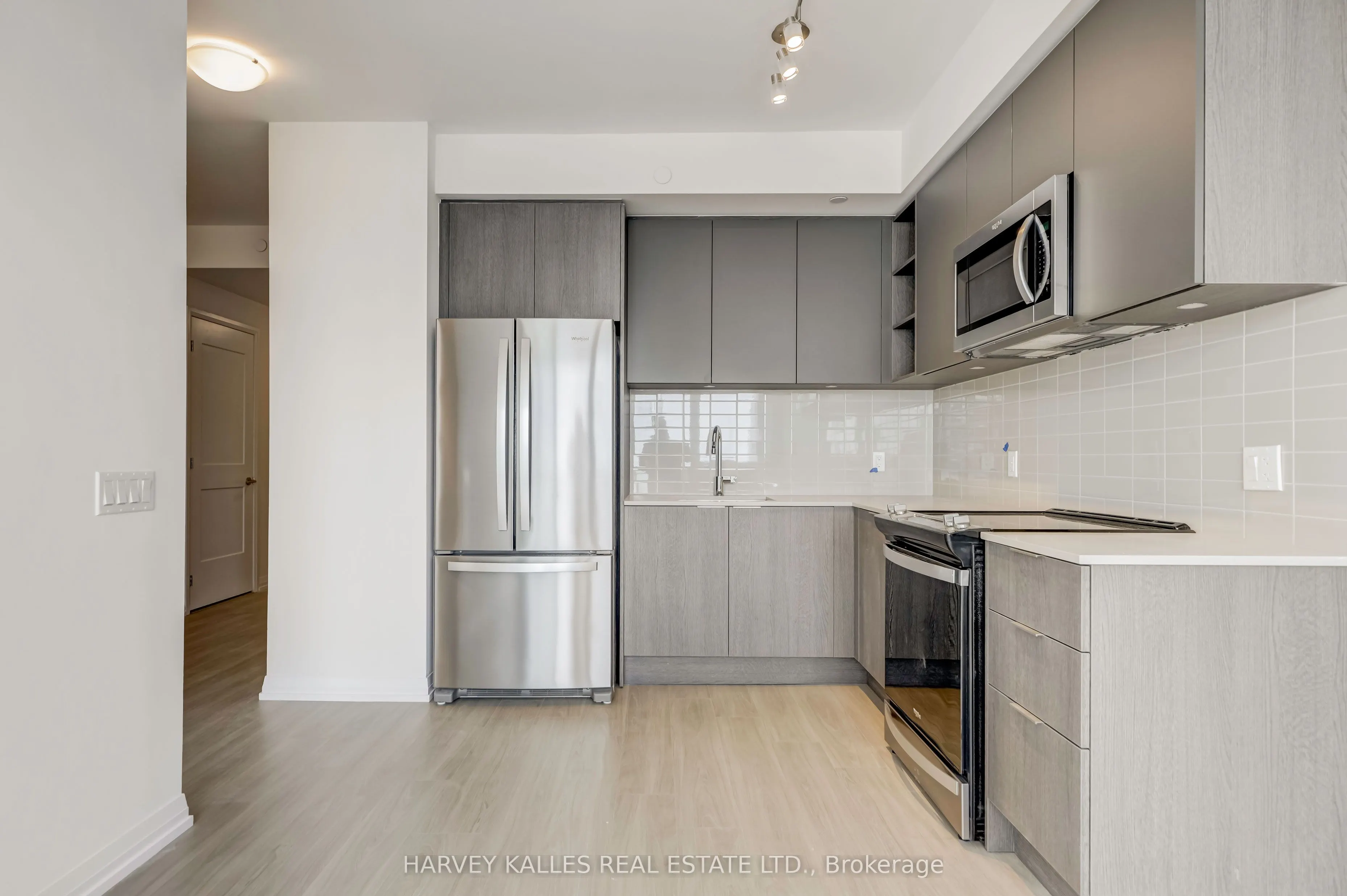 50 Dunfield Avenue #3415