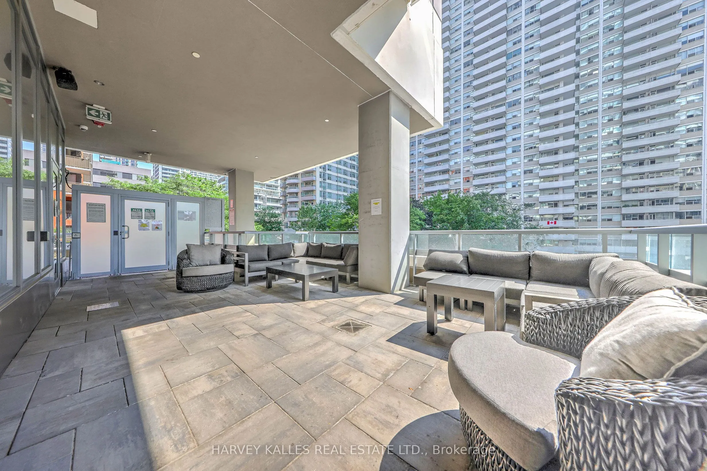 50 Dunfield Avenue #3415