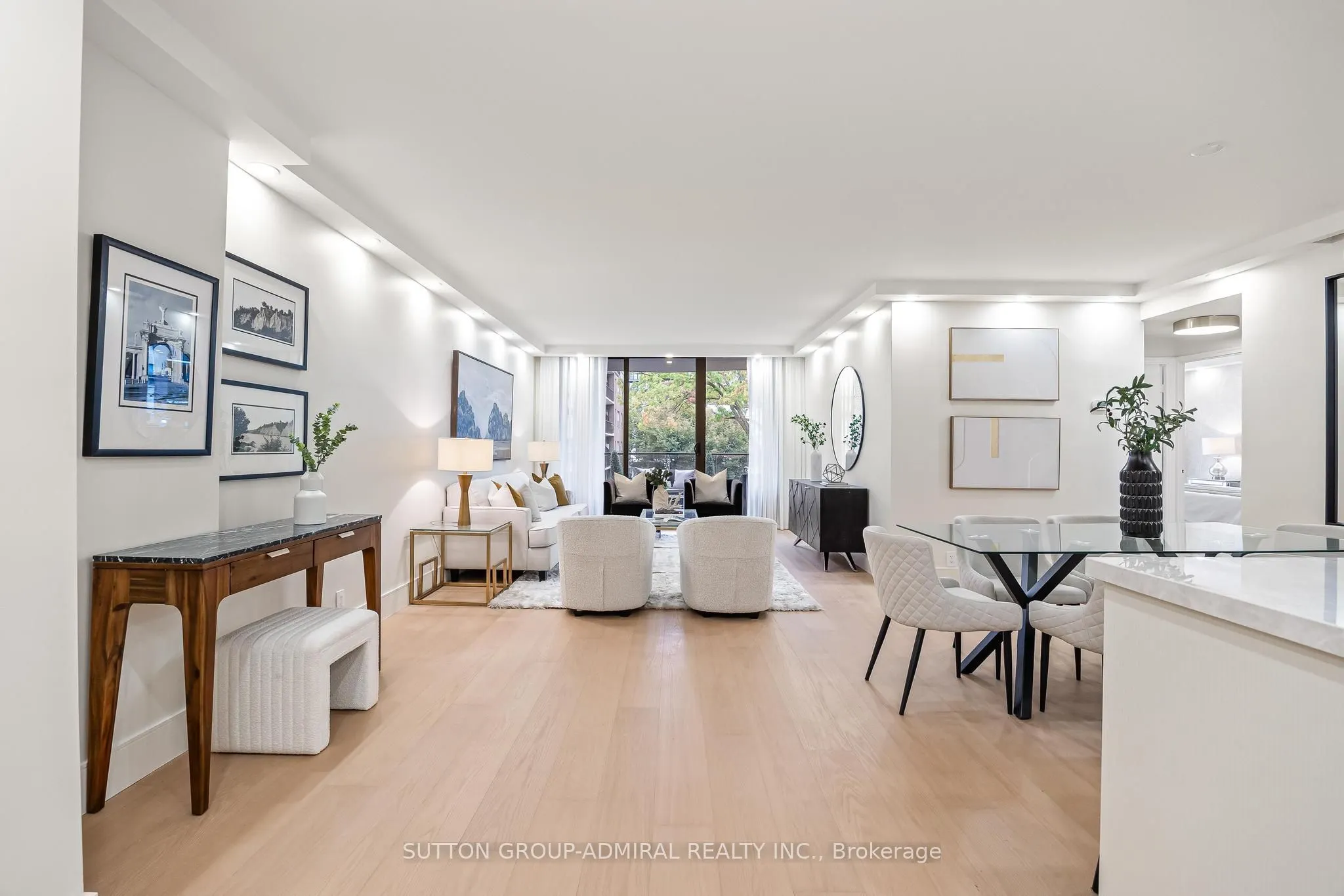 350 Lonsdale Road #407