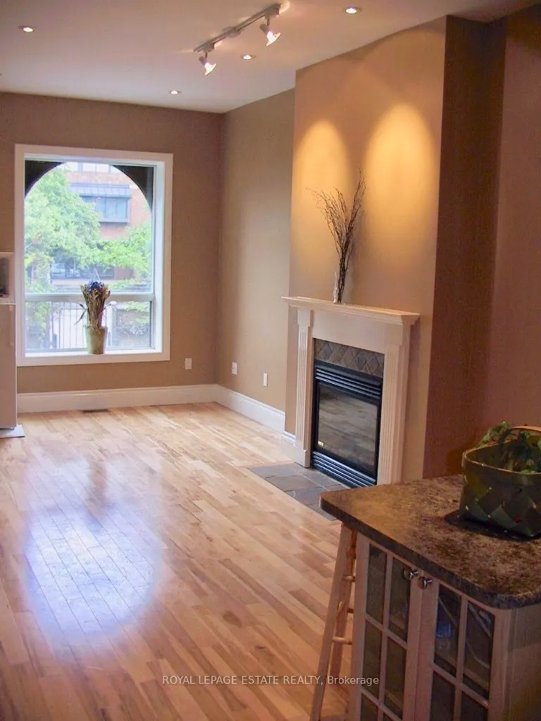 314 Avenue Road #B