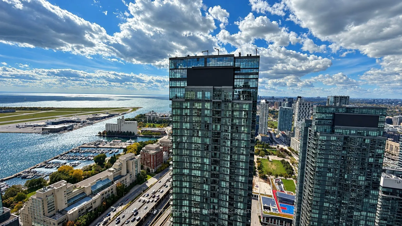35 Mariner Terrace #5303