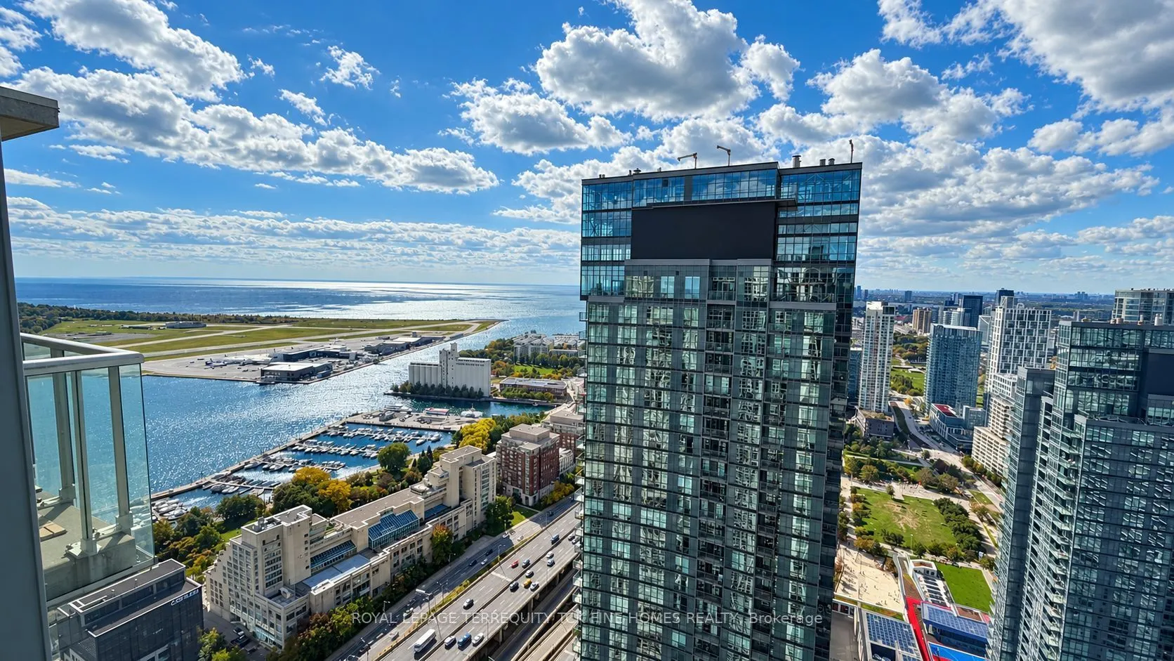 35 Mariner Terrace #5303