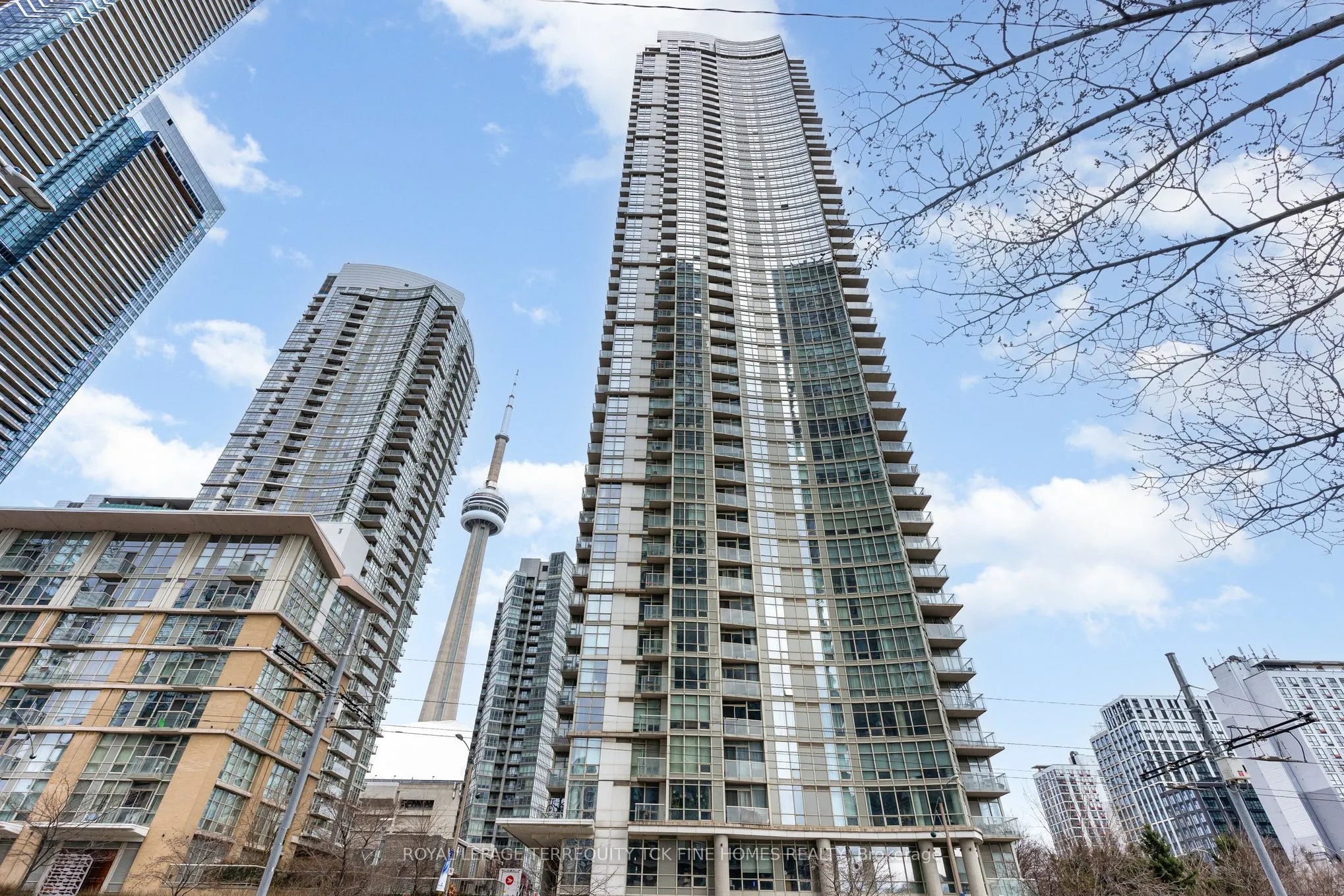 35 Mariner Terrace #5303