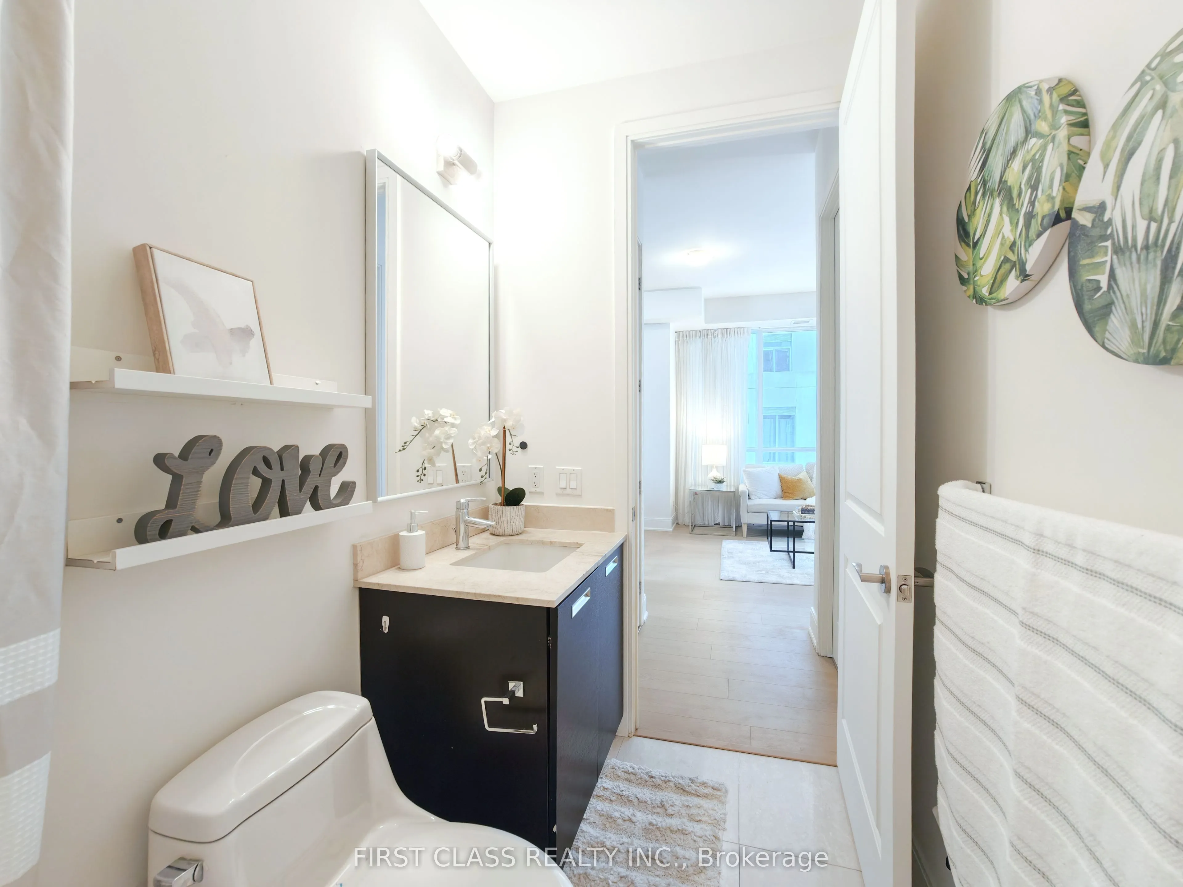 21 Balmuto Street #2501