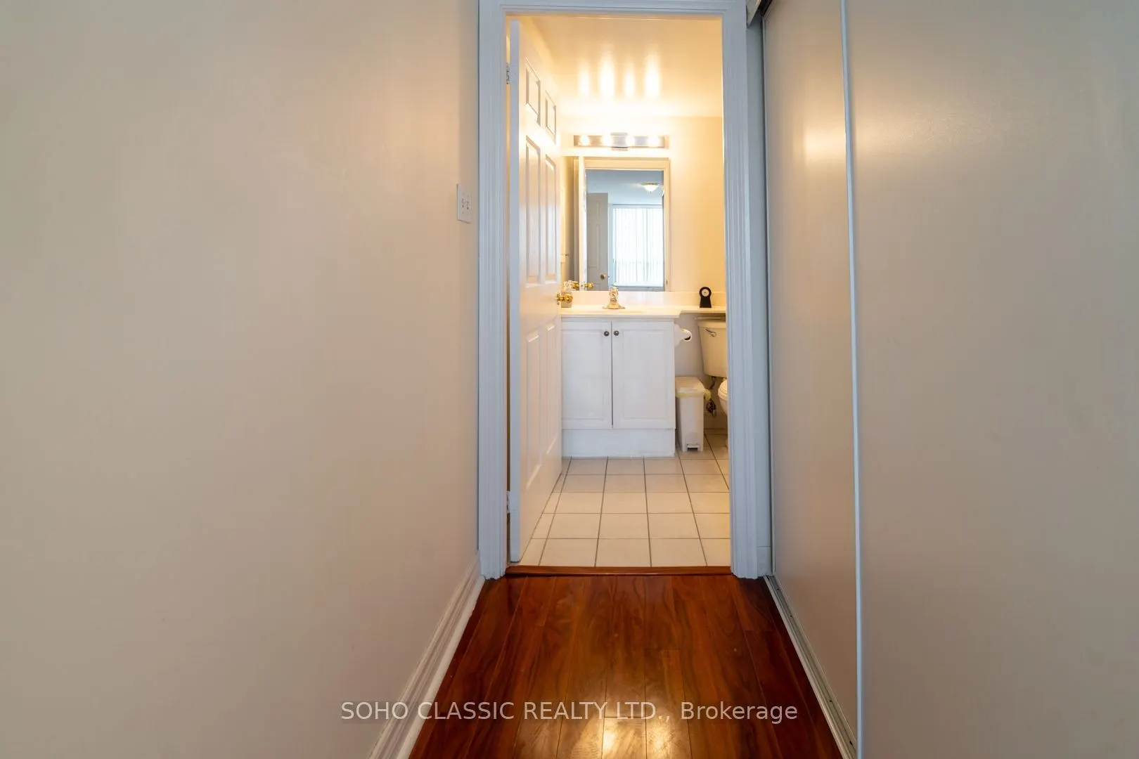 1700 Eglinton Avenue E #809